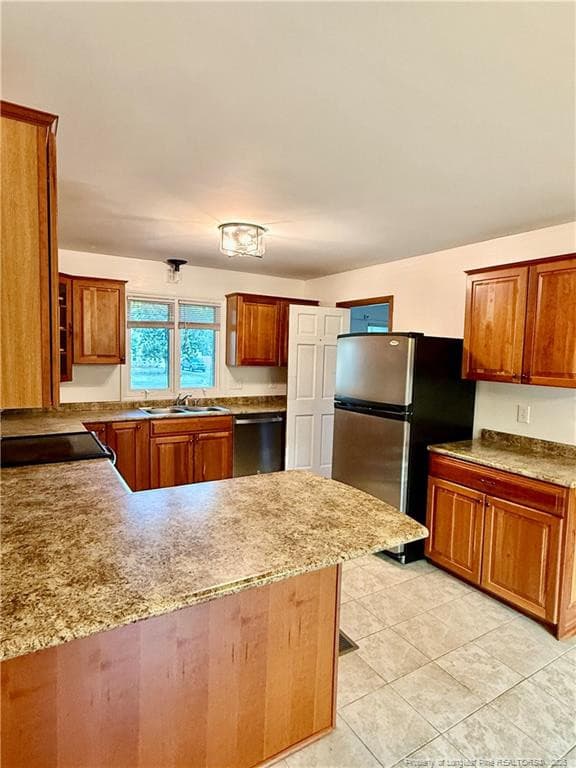 Kitchen 2 - 390 Hilliard Drive, Fayetteville, NC 28311, Fayetteville