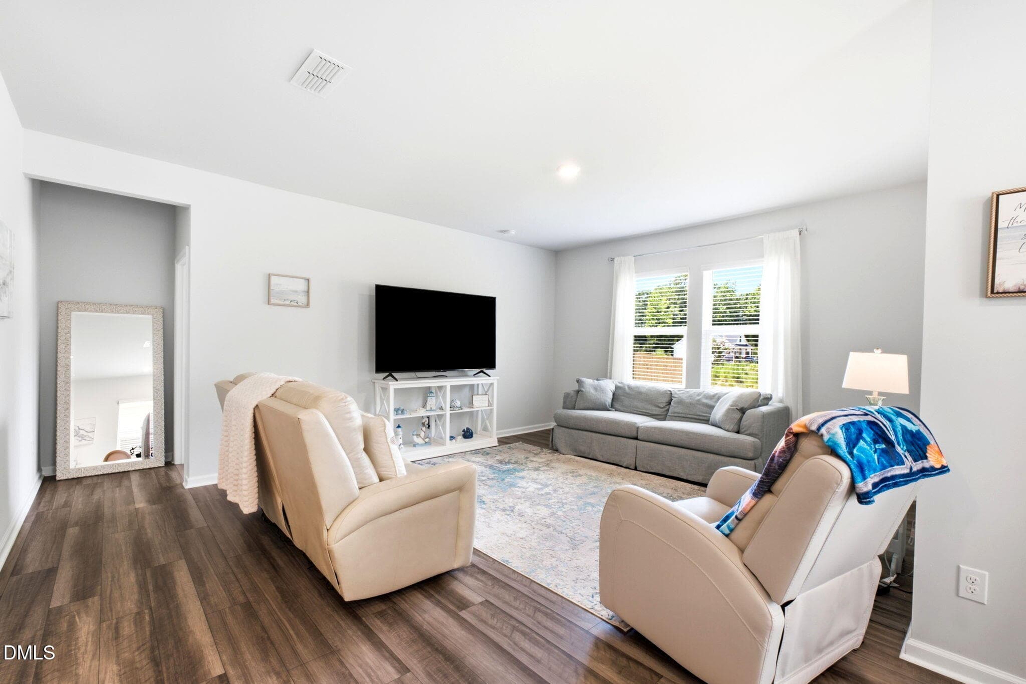 living room wide-14 - 249 Ocean Pointe Boulevard SE, Bolivia, NC 28422