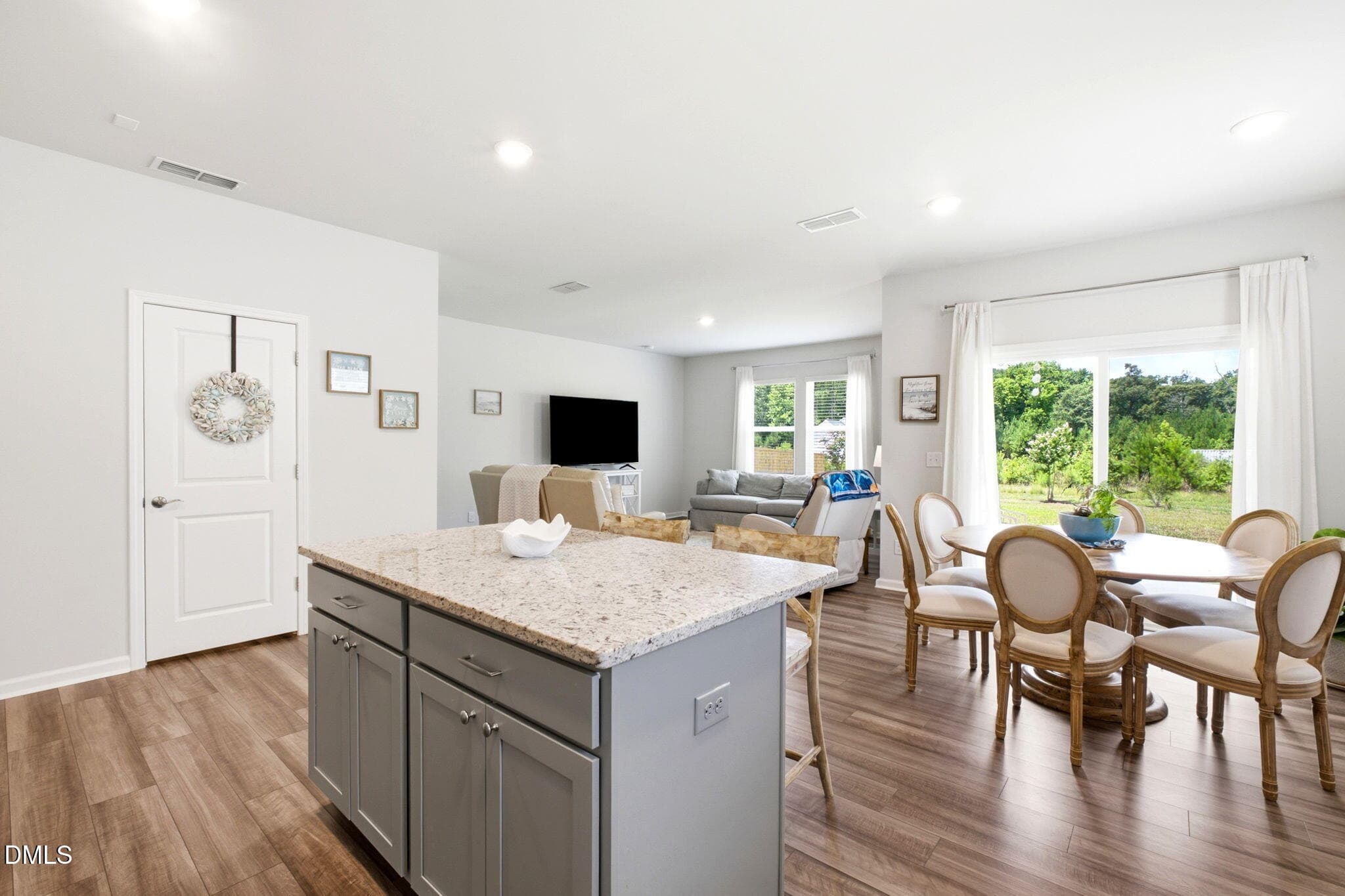 kitchen island 22 - 249 Ocean Pointe Boulevard SE, Bolivia, NC 28422