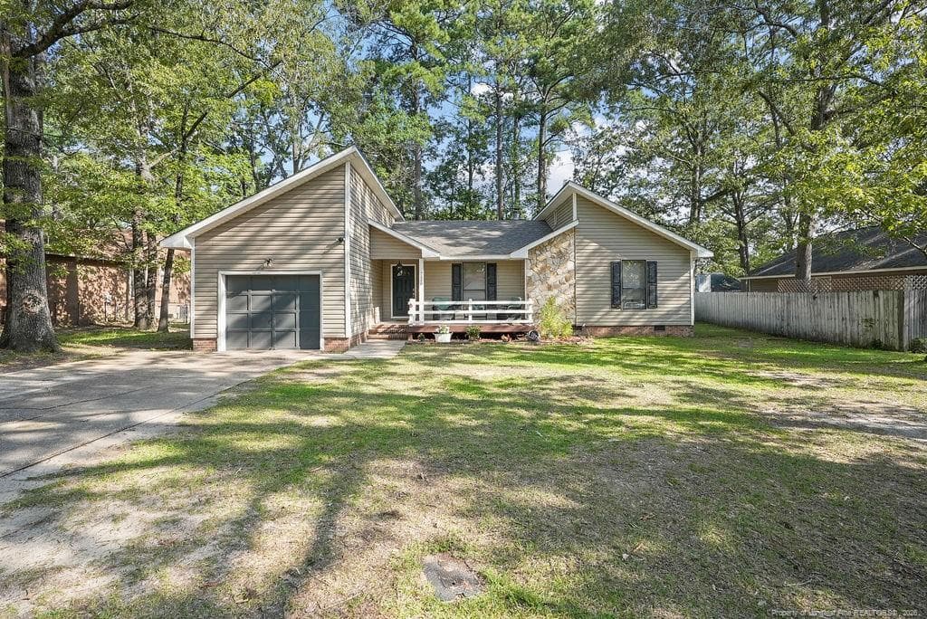 Photo 2 - 7110 Tres Court, Fayetteville, NC 28314, Fayetteville