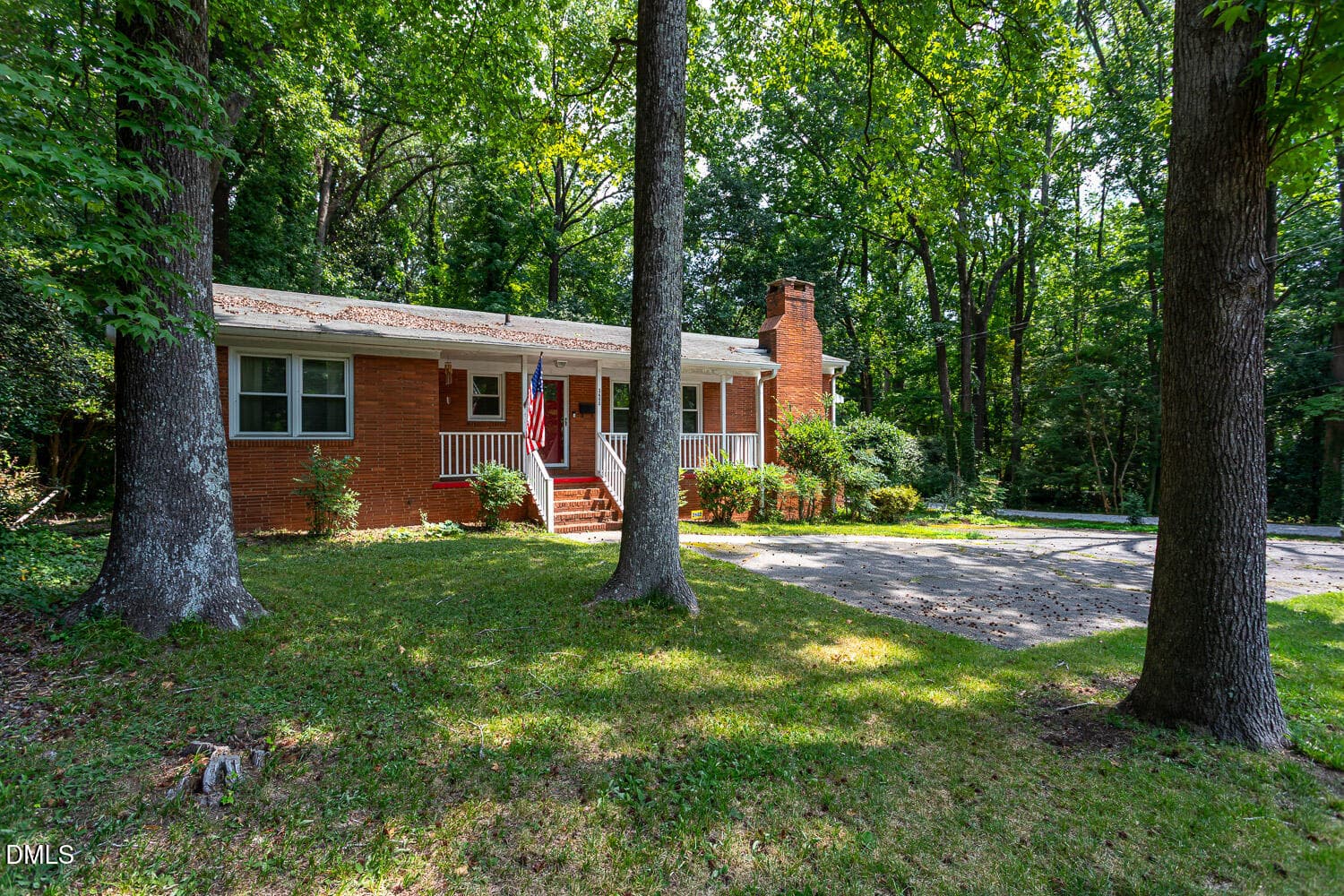 machikas-2602-wade-5 - 2602 Wade Avenue, Raleigh, NC 27607, Raleigh