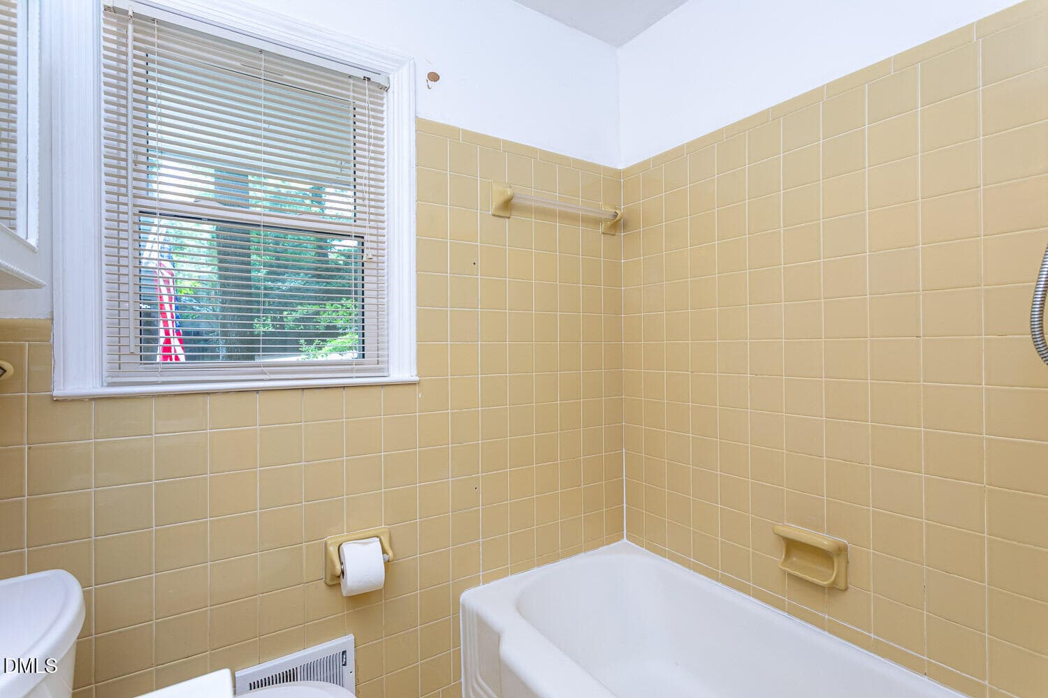 machikas-2602-wade-22 - 2602 Wade Avenue, Raleigh, NC 27607