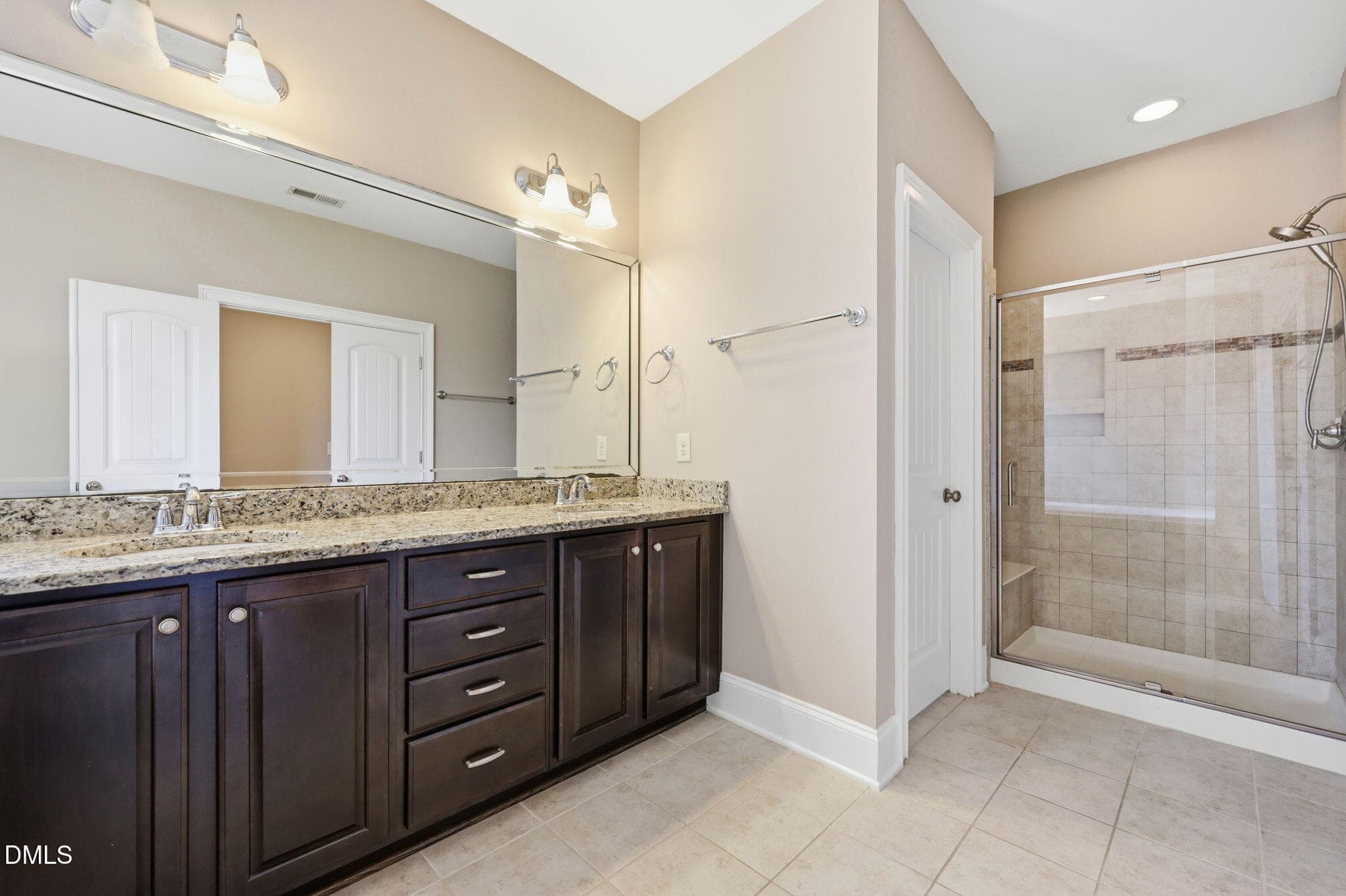 21-web-or-mls-IMG_5626_edit - 512 Slate Creek Place, Cary, NC 27519, Cary