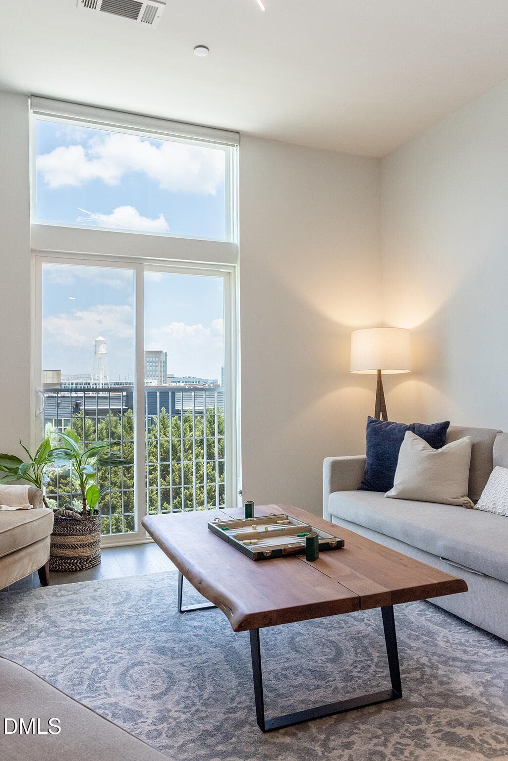 Sitting area - 600 S Duke Street, Durham, NC 27701, Durham