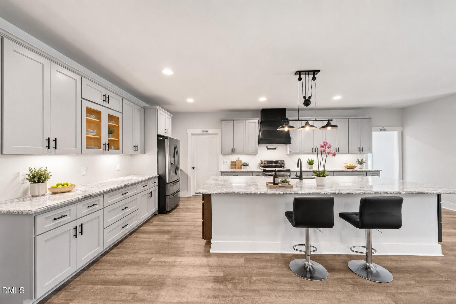 spacious-kitchen-with-large-island-burli - 2560 John Lewis Road, Burlington, NC 27217