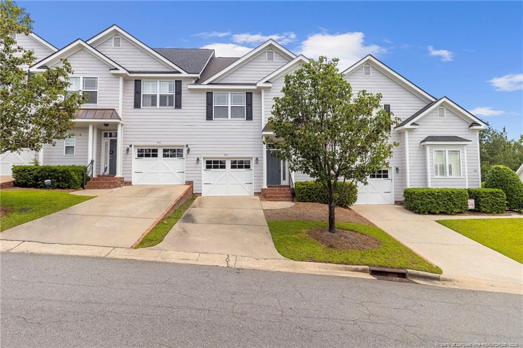 Photo 2 - 914 Westland Ridge Road, Fayetteville, NC 28311, Fayetteville