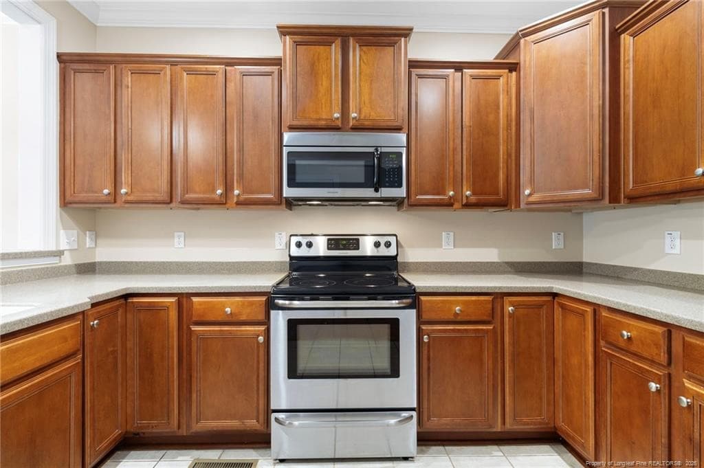Photo 14 - 914 Westland Ridge Road, Fayetteville, NC 28311, Fayetteville