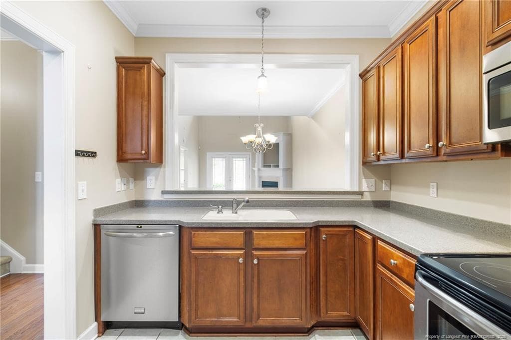 Photo 16 - 914 Westland Ridge Road, Fayetteville, NC 28311, Fayetteville