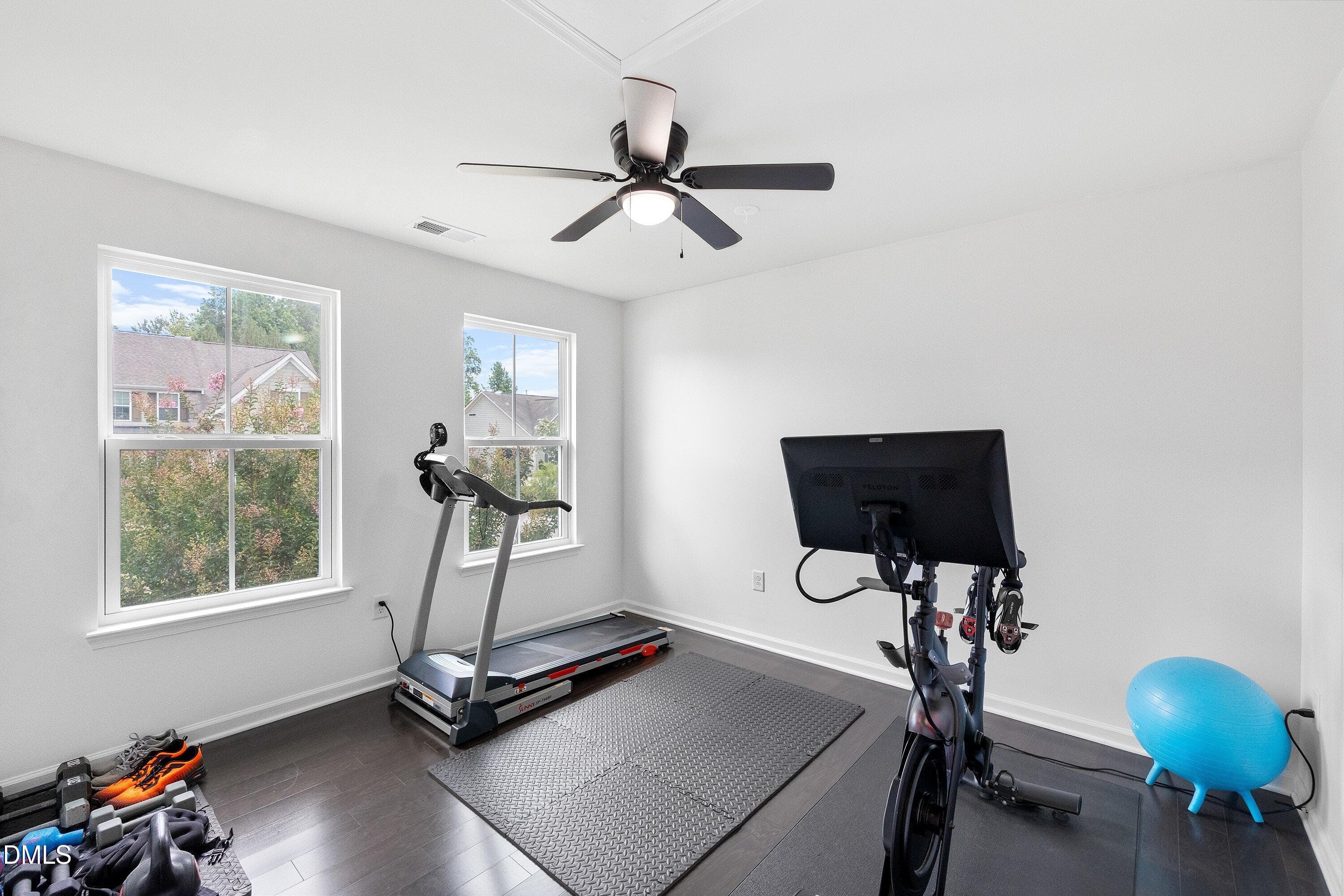 51-147 S Farnleigh Dr_7204 - 147 S Farnleigh Drive, Chapel Hill, NC 27517, Chapel Hill