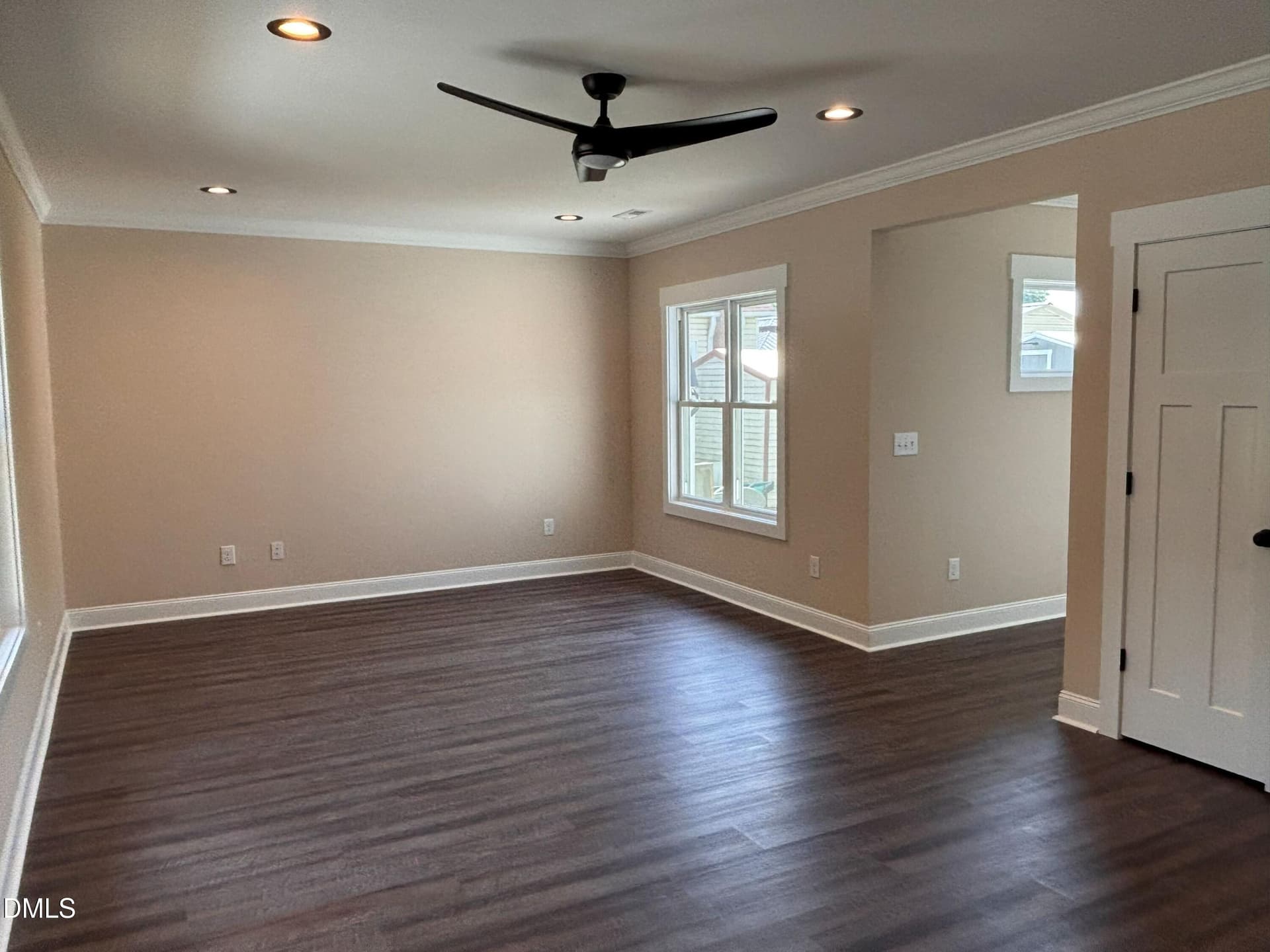 4lr - 402 Poplar Street, Graham, NC 27253
