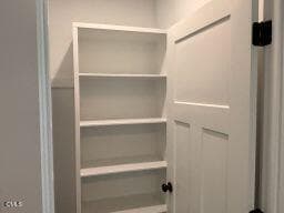 19closet2 - 402 Poplar Street, Graham, NC 27253