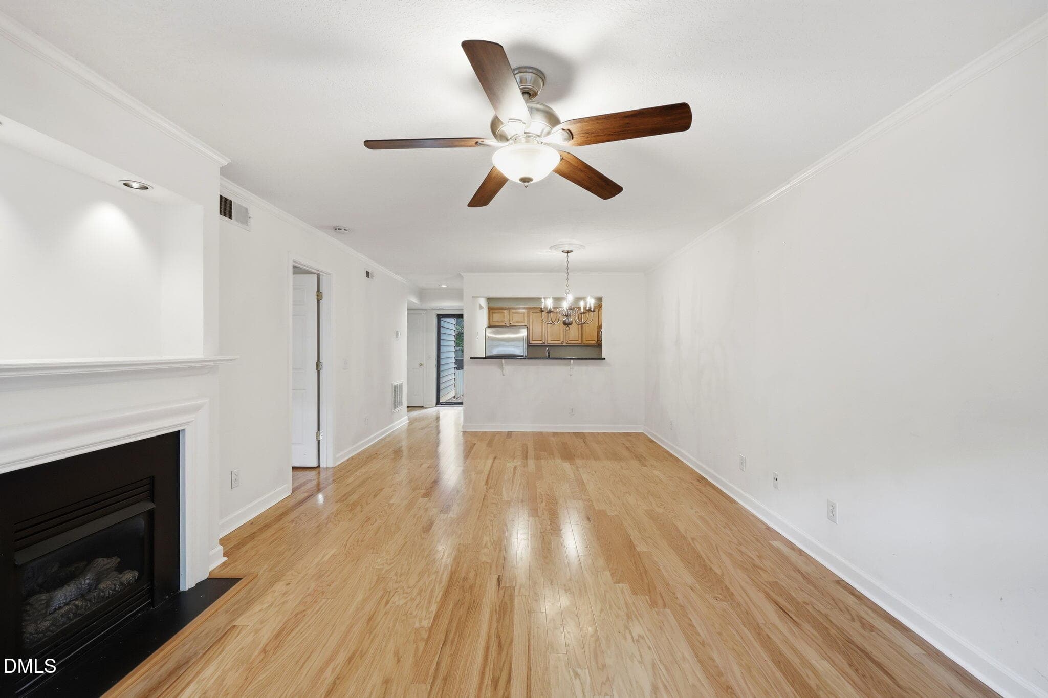11-web-or-mls-IMG_8741 - 1021 Nicholwood Drive, Raleigh, NC 27605, Raleigh