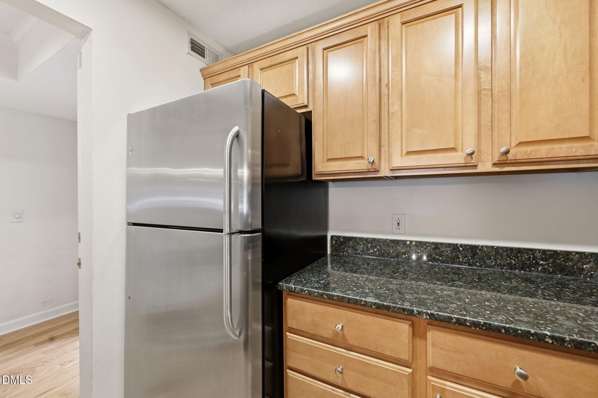 23-web-or-mls-IMG_8792 copy - 1021 Nicholwood Drive, Raleigh, NC 27605, Raleigh