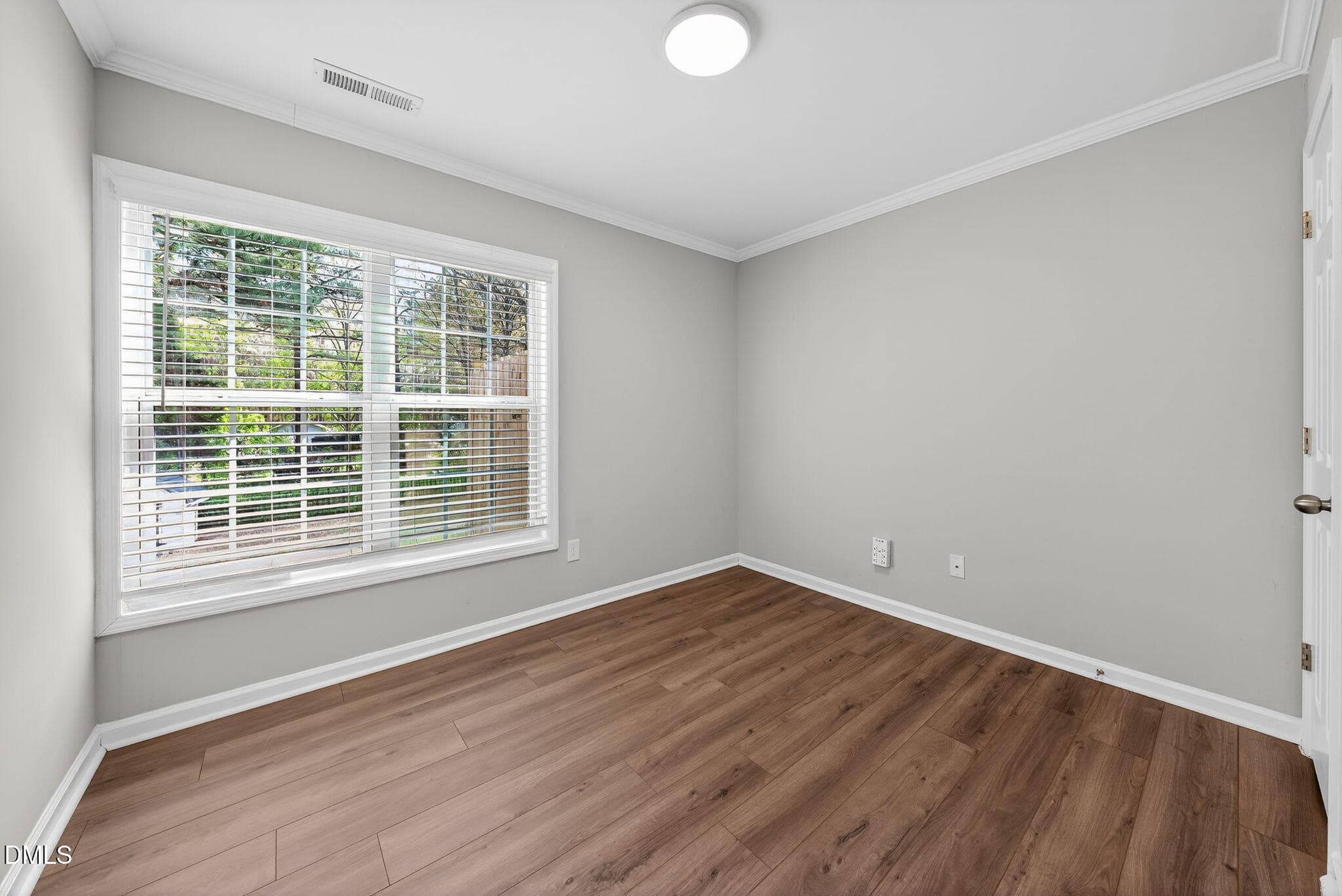 23-web-or-mls-3606 Meriwether-18 - 3606 Meriwether Drive, Durham, NC 27704, Durham