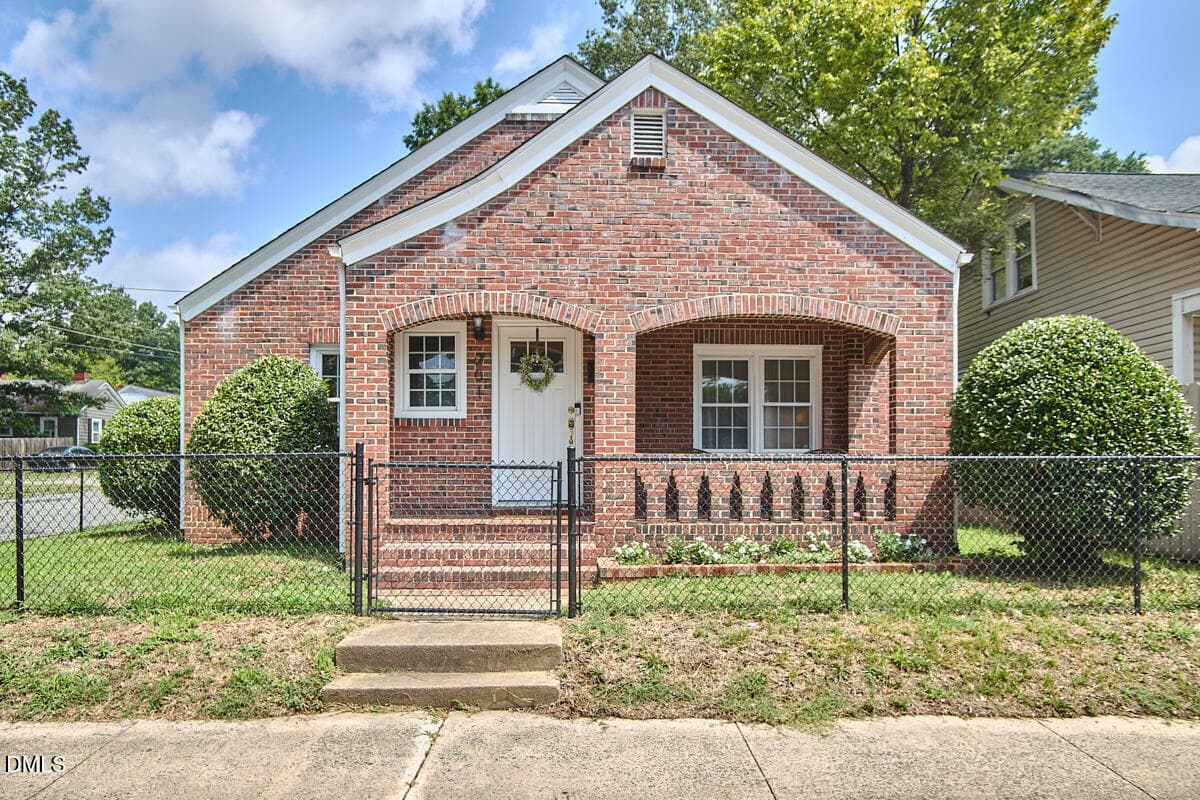 003 - 201 E Club Boulevard, Durham, NC 27704, Durham