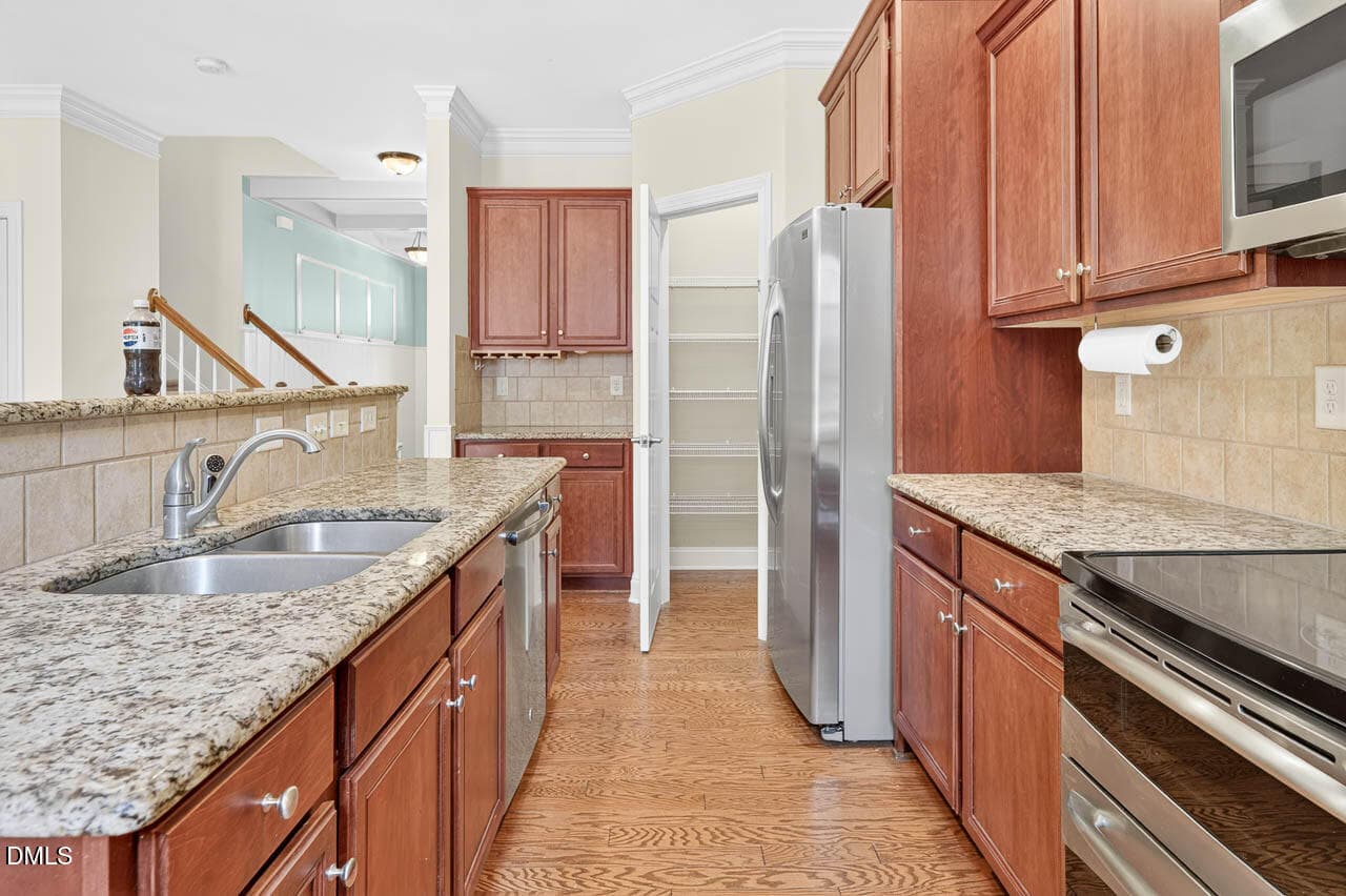 4209 Heritage View Trail-kitchen10 - 4209 Heritage View Trail, Wake Forest, NC 27587