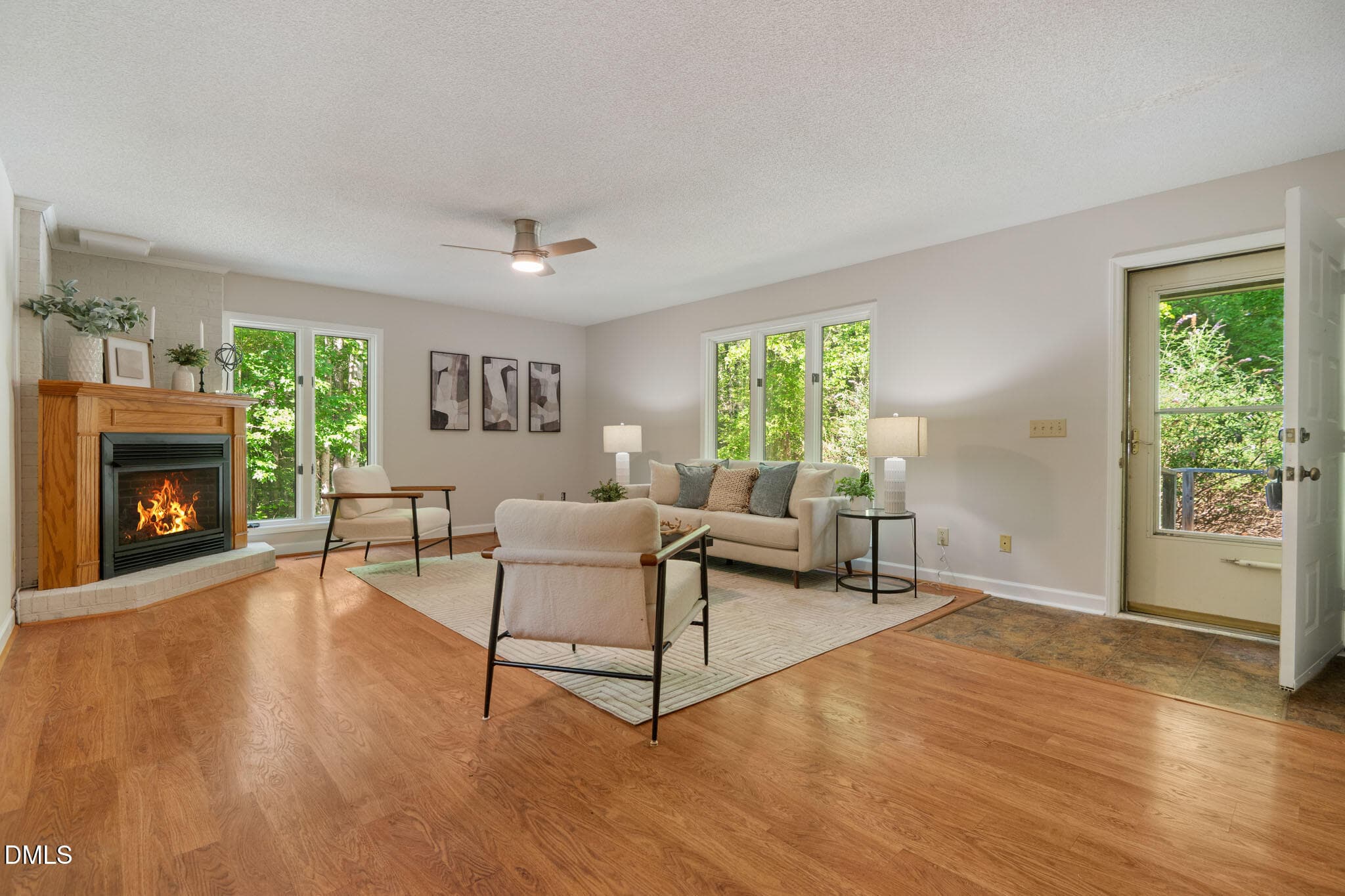 Spacious living room - 9021 Collins Creek Drive, Chapel Hill, NC 27516, Chapel Hill
