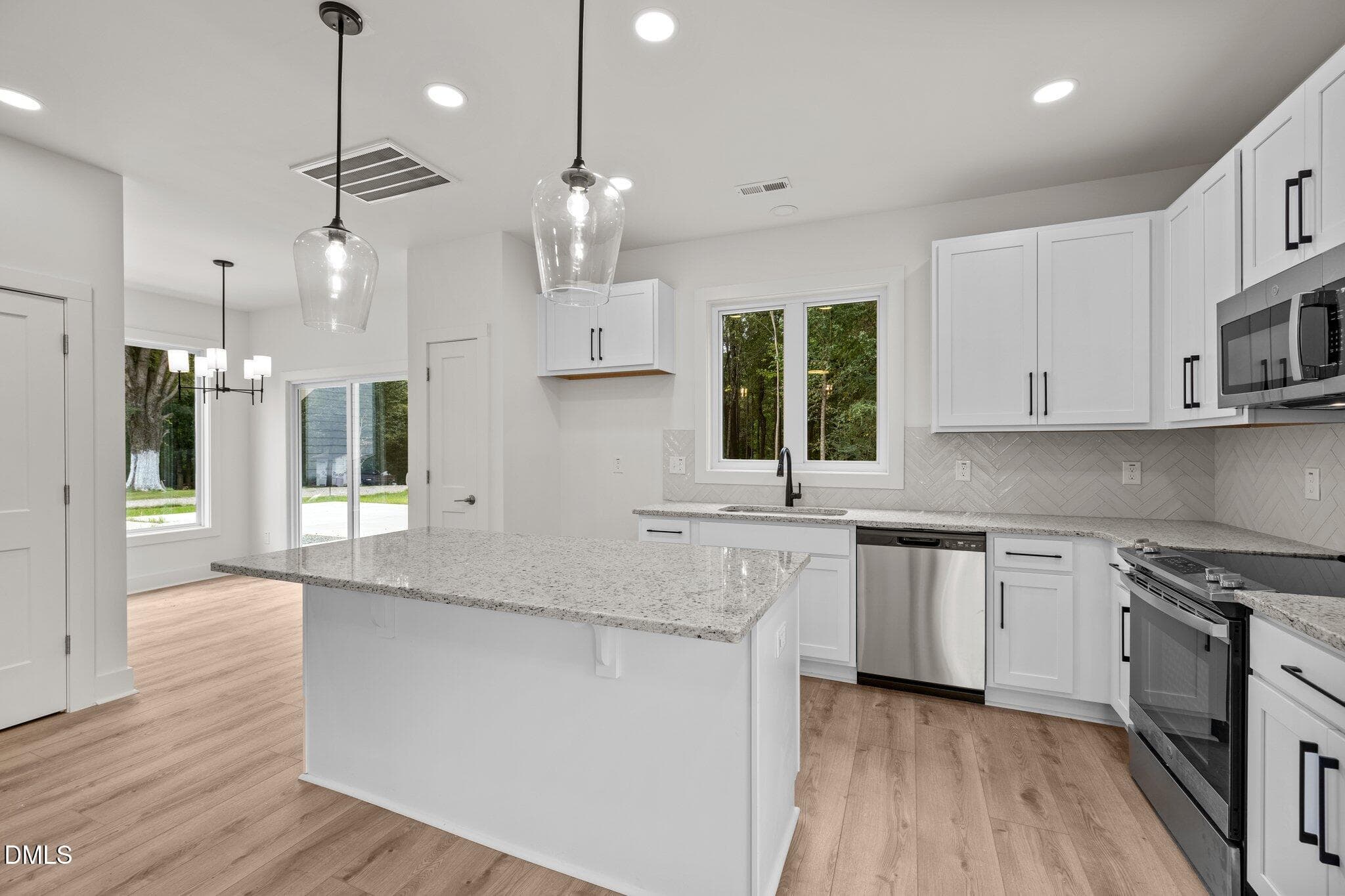 09 - 2002 B Riddle Road, Durham, NC 27713, Durham