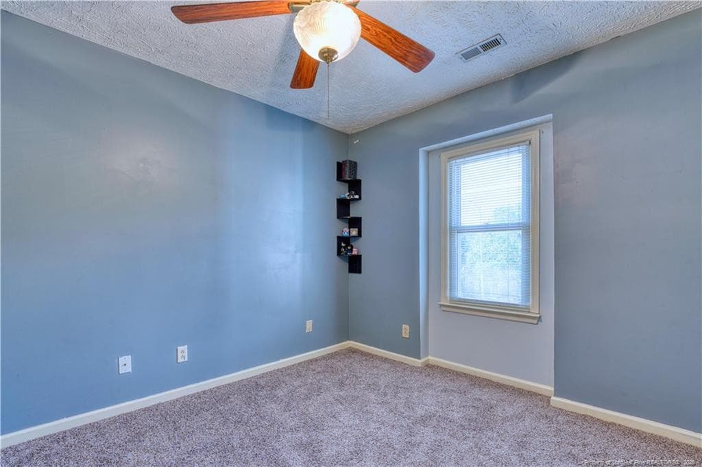 Photo 14 - 3524 Gables Drive, Fayetteville, NC 28311, Fayetteville
