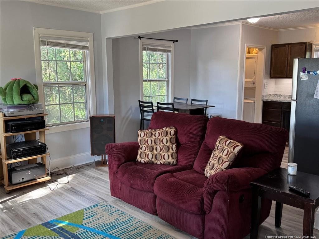 Photo 2 - 949 Chester Circle, Fayetteville, NC 28303, Fayetteville
