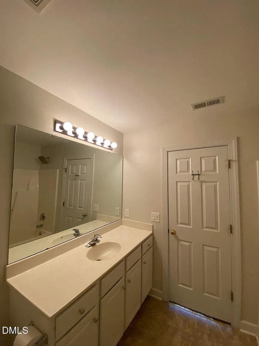 f393f9f8a67e184a82e021519c220325-uncropp - 9110 Grassington Way, Raleigh, NC 27615, Raleigh