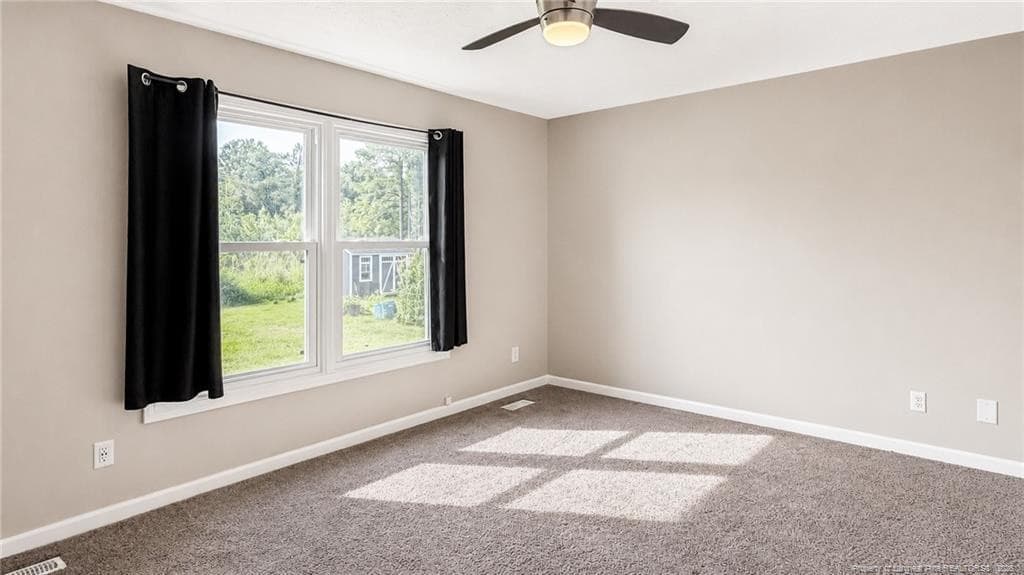 Photo 18 - 6873 Kingsgate Drive, Fayetteville, NC 28314, Fayetteville