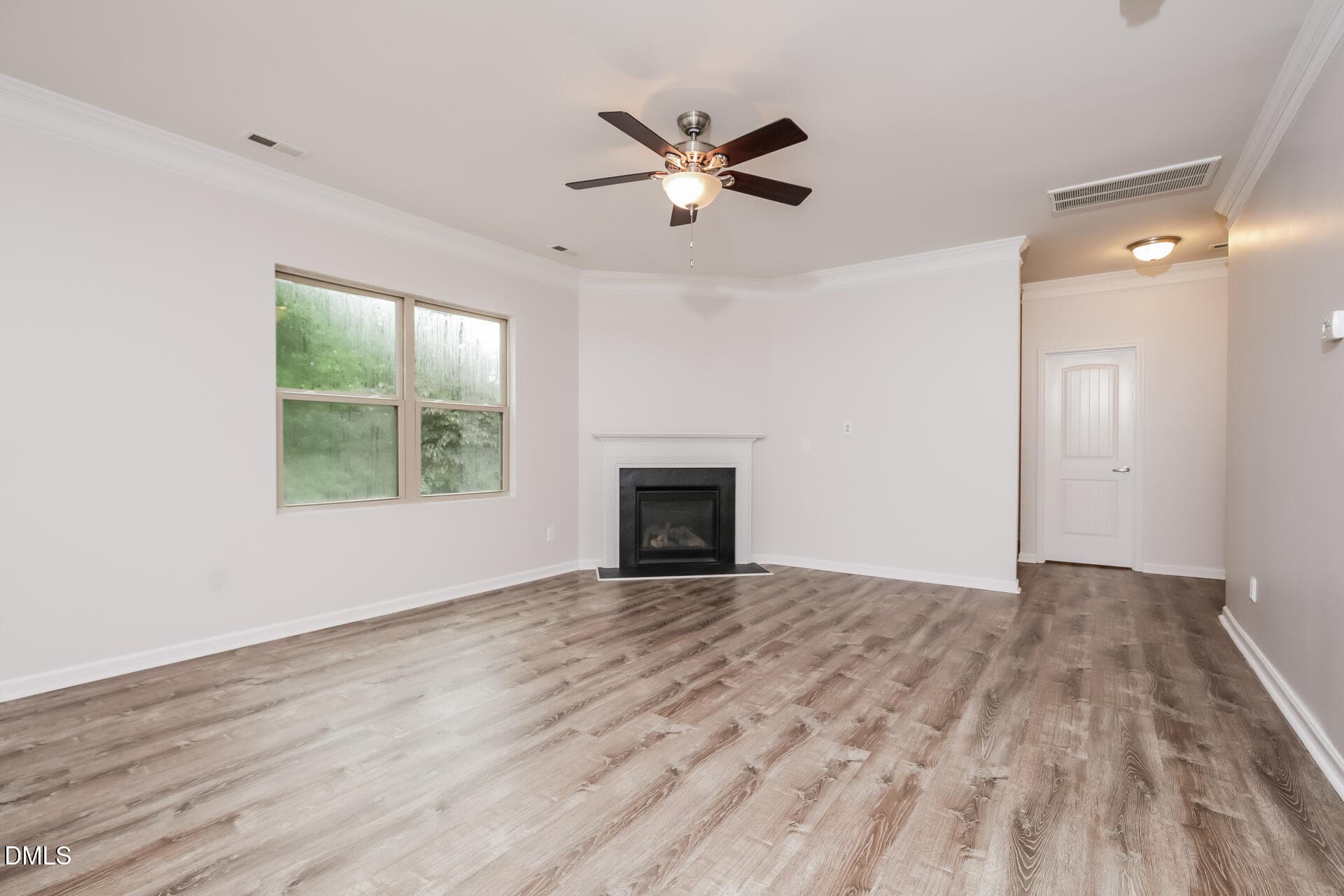 2-photo-Living-Room-d92a8cb1-4c8d-4d60-a - 4312 Prairie Creek Trail, Raleigh, NC 27616, Raleigh