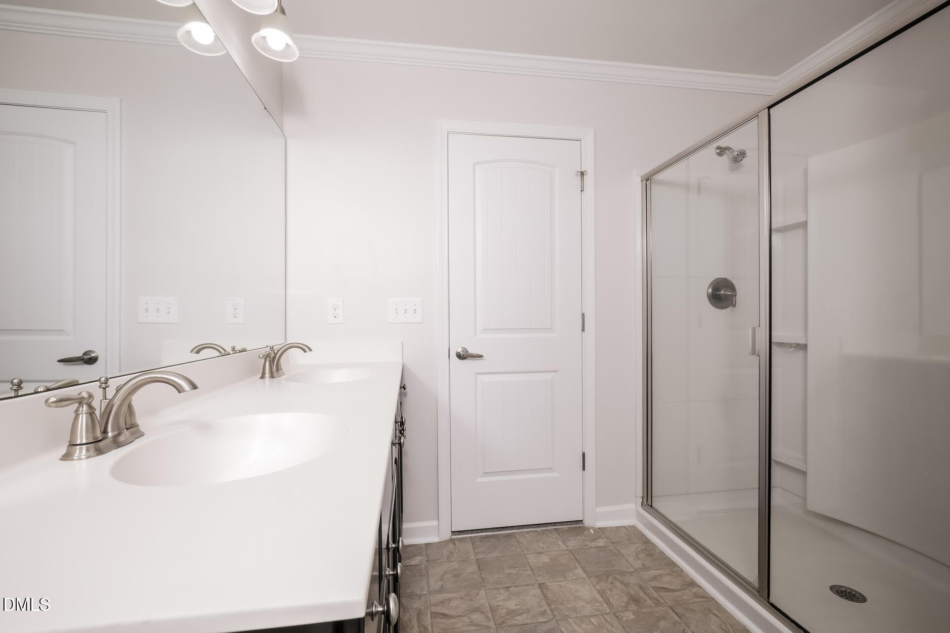 14-photo-Main-Bathroom-f1519fba-7aef-42d - 4312 Prairie Creek Trail, Raleigh, NC 27616, Raleigh