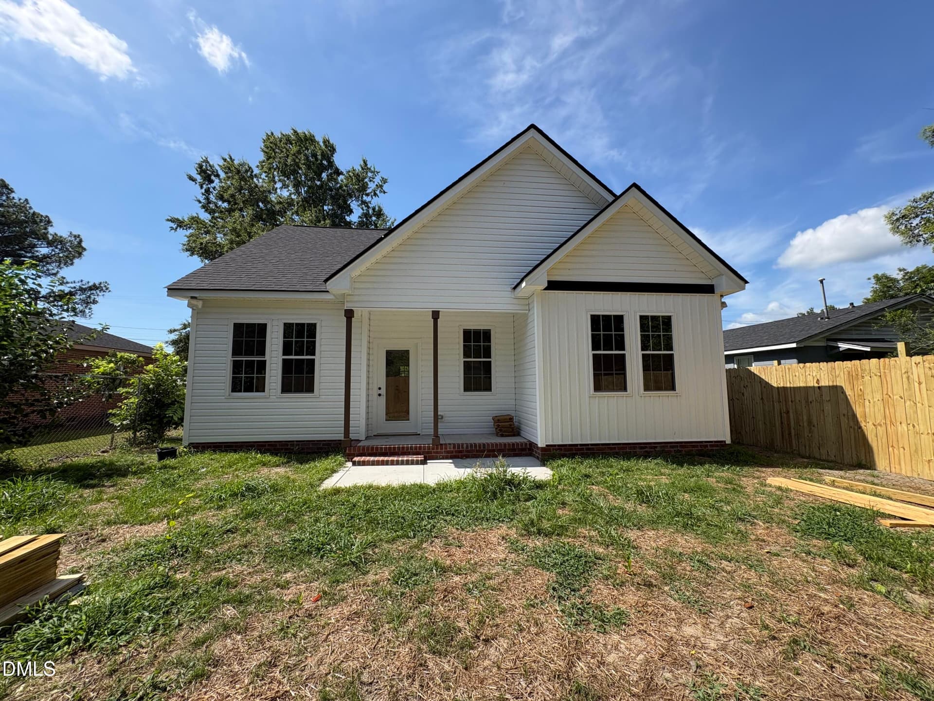 IMG_2590 - 1111 Lincoln Street SE, Wilson, NC 27893
