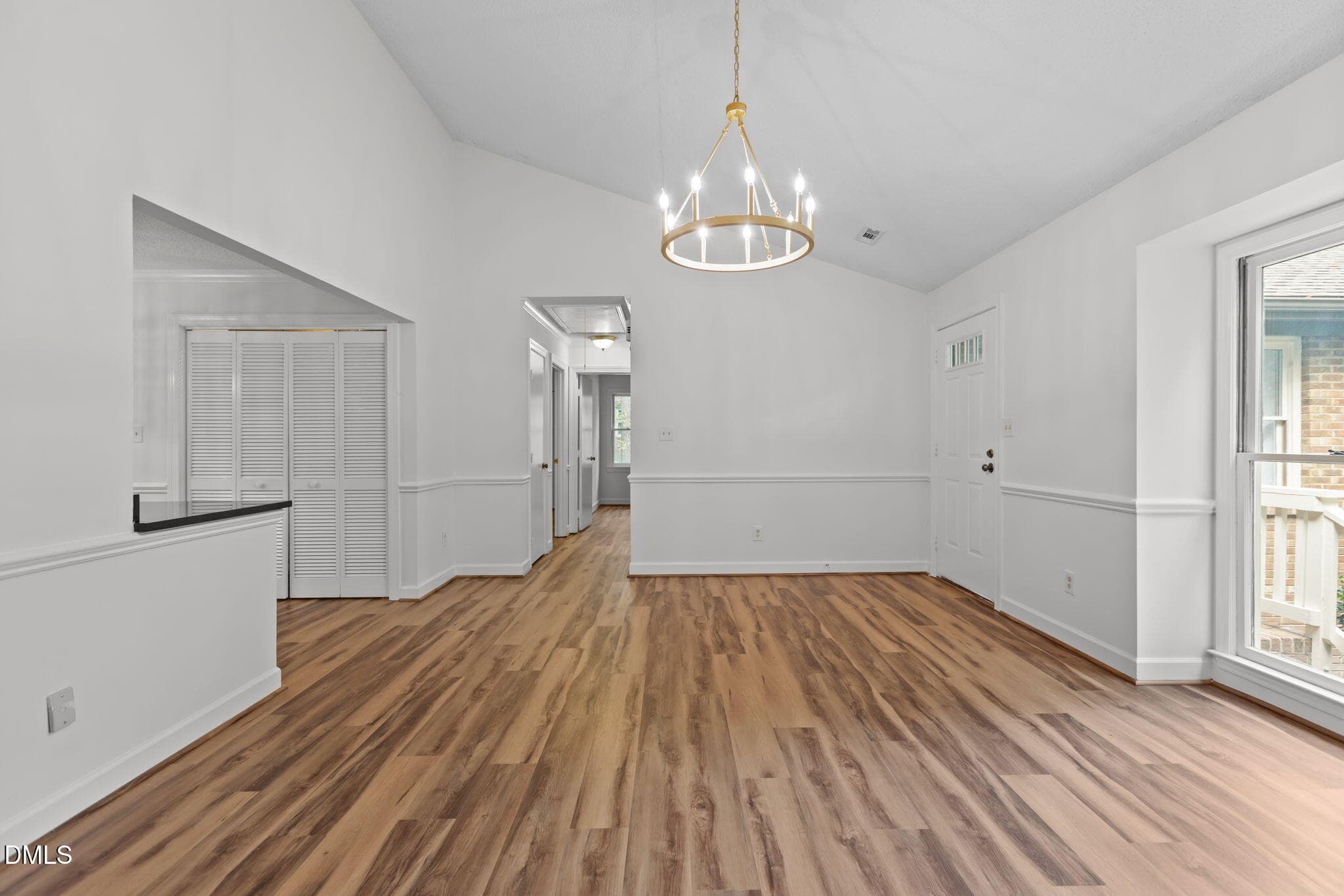 7-web-or-mls-2N6A0847 - 500 W Woodcroft Parkway 18c, Durham, NC 27713, Durham