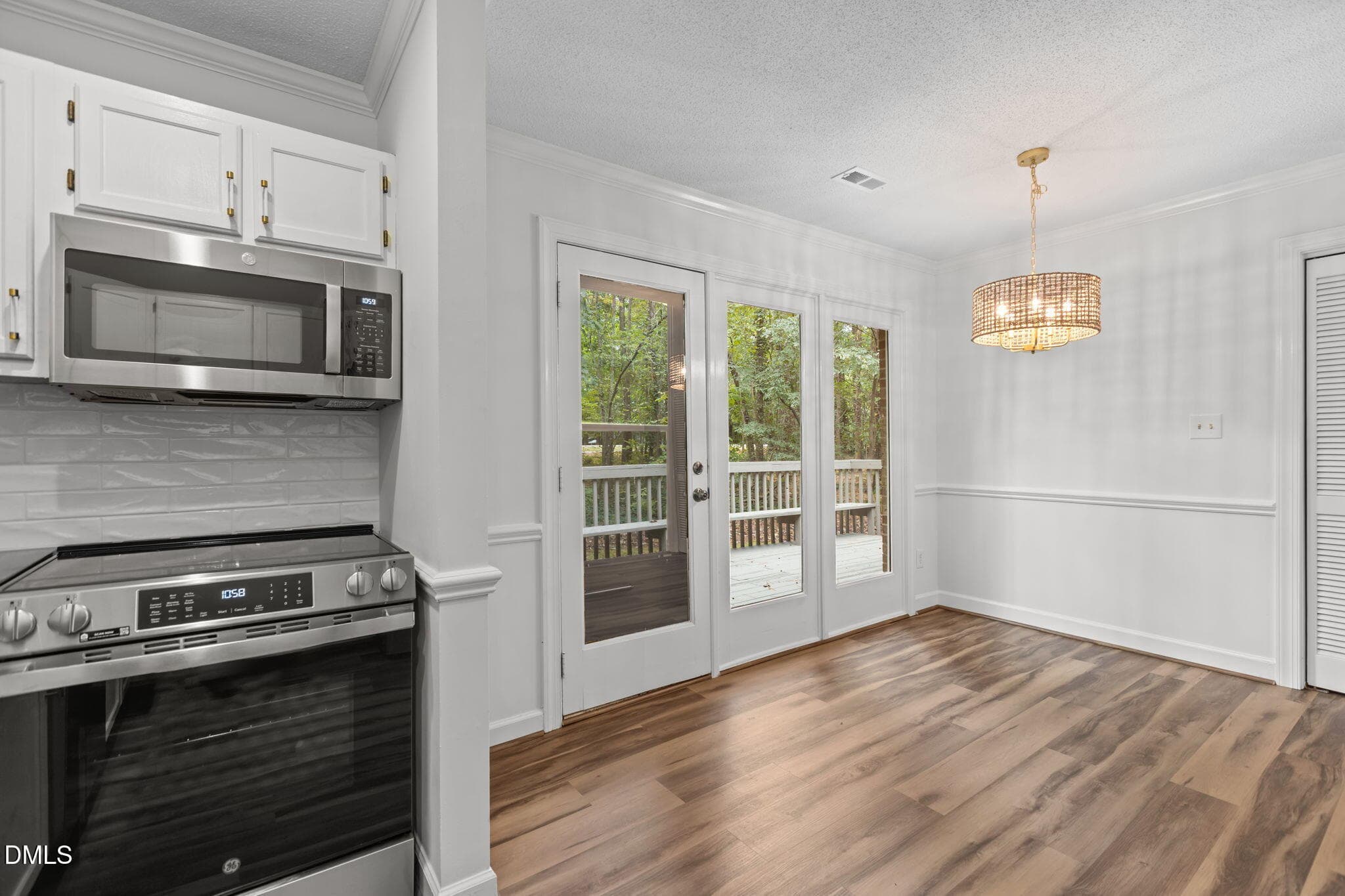 14-web-or-mls-2N6A0868 - 500 W Woodcroft Parkway 18c, Durham, NC 27713, Durham