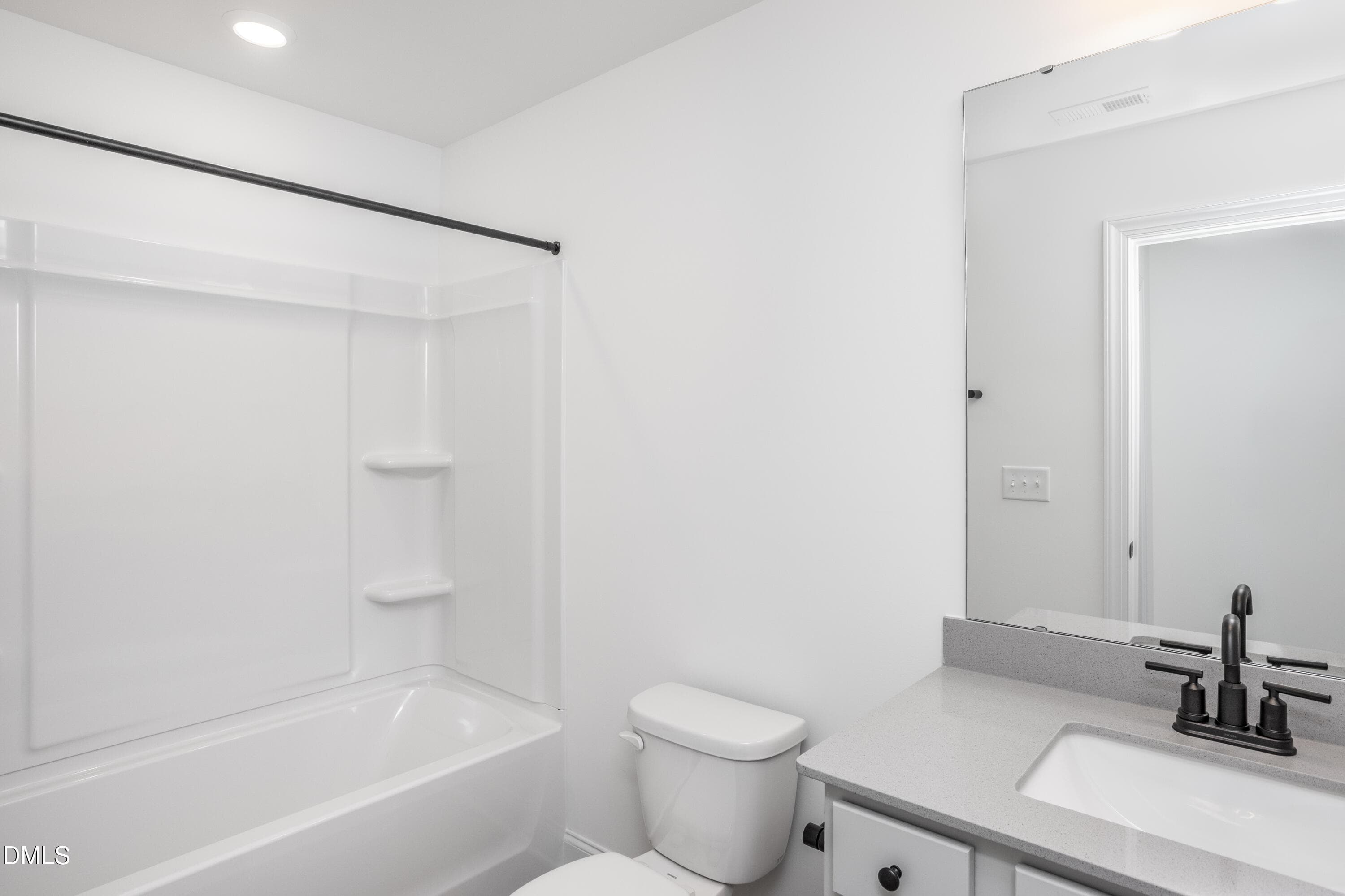 2nd Floor Bath - 7424 Lone Silo Lane, Wendell, NC 27591
