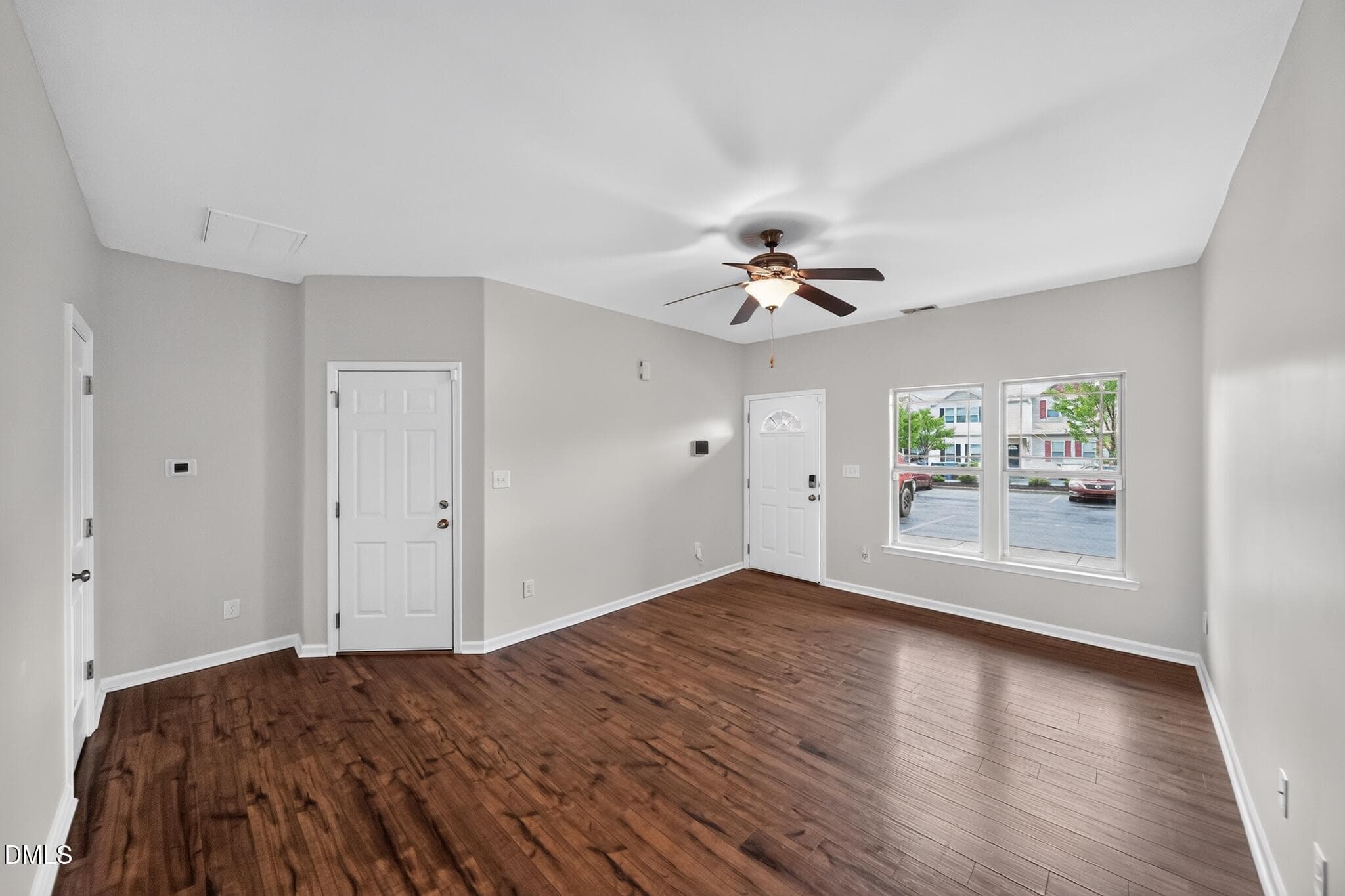 06_6443_Hatchies_Dr-Living_room-0704 - 6443 Hatchies Drive, Raleigh, NC 27610, Raleigh