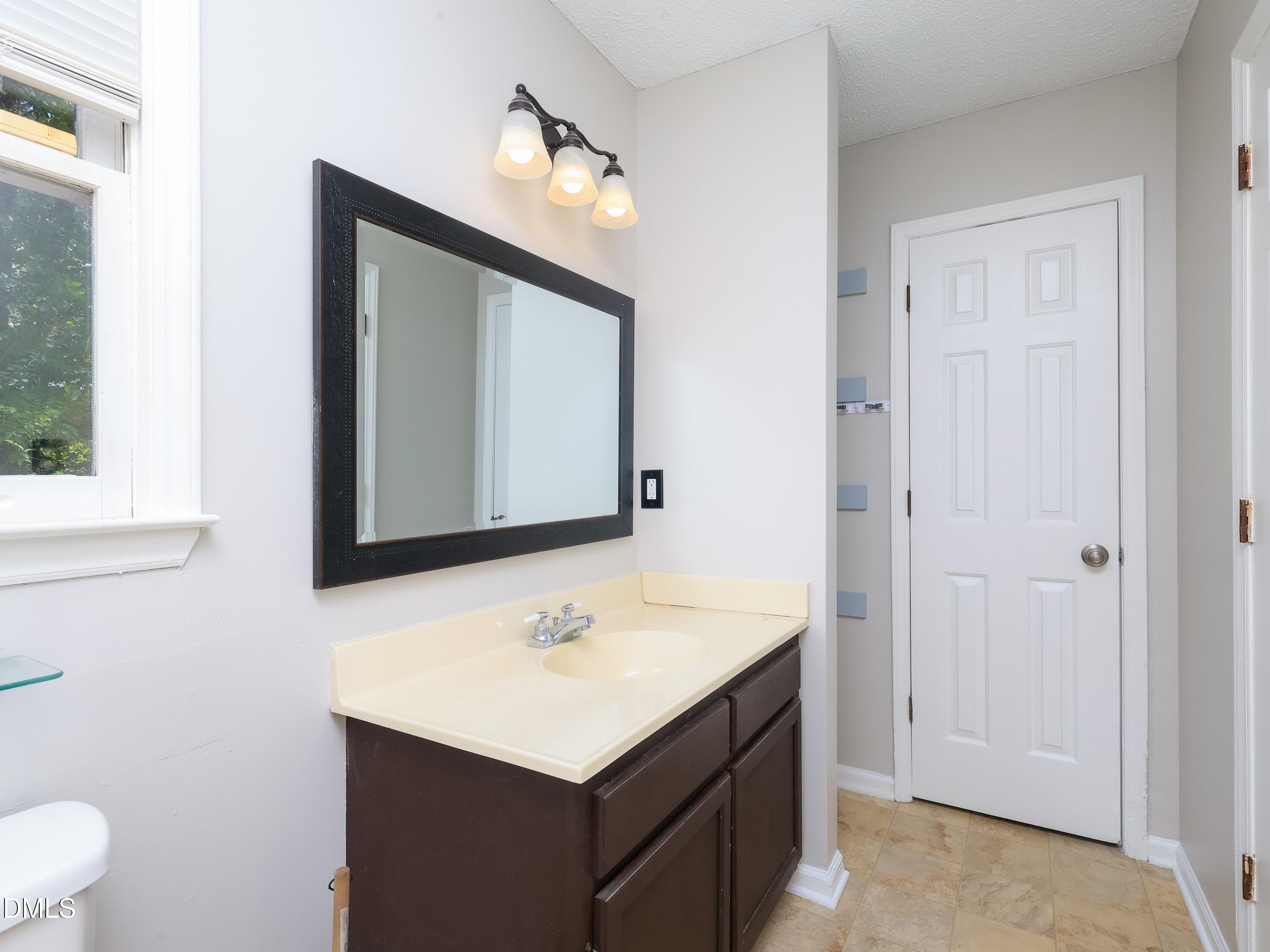 16_825_Rawls - 825 Rawls Drive, Raleigh, NC 27610, Raleigh