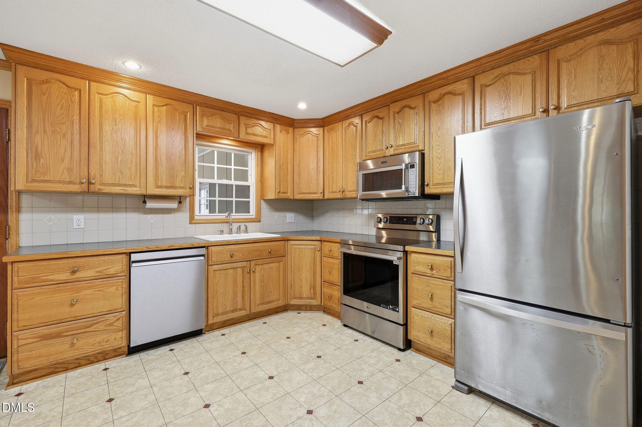 30-web-or-mls-IMG_3373 - 3801 W Allen Street W, Raleigh, NC 27603, Raleigh