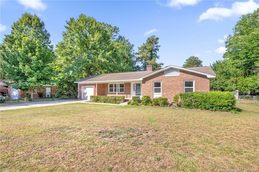 Photo 3 - 6428 Northfield Court, Fayetteville, NC 28303, Fayetteville