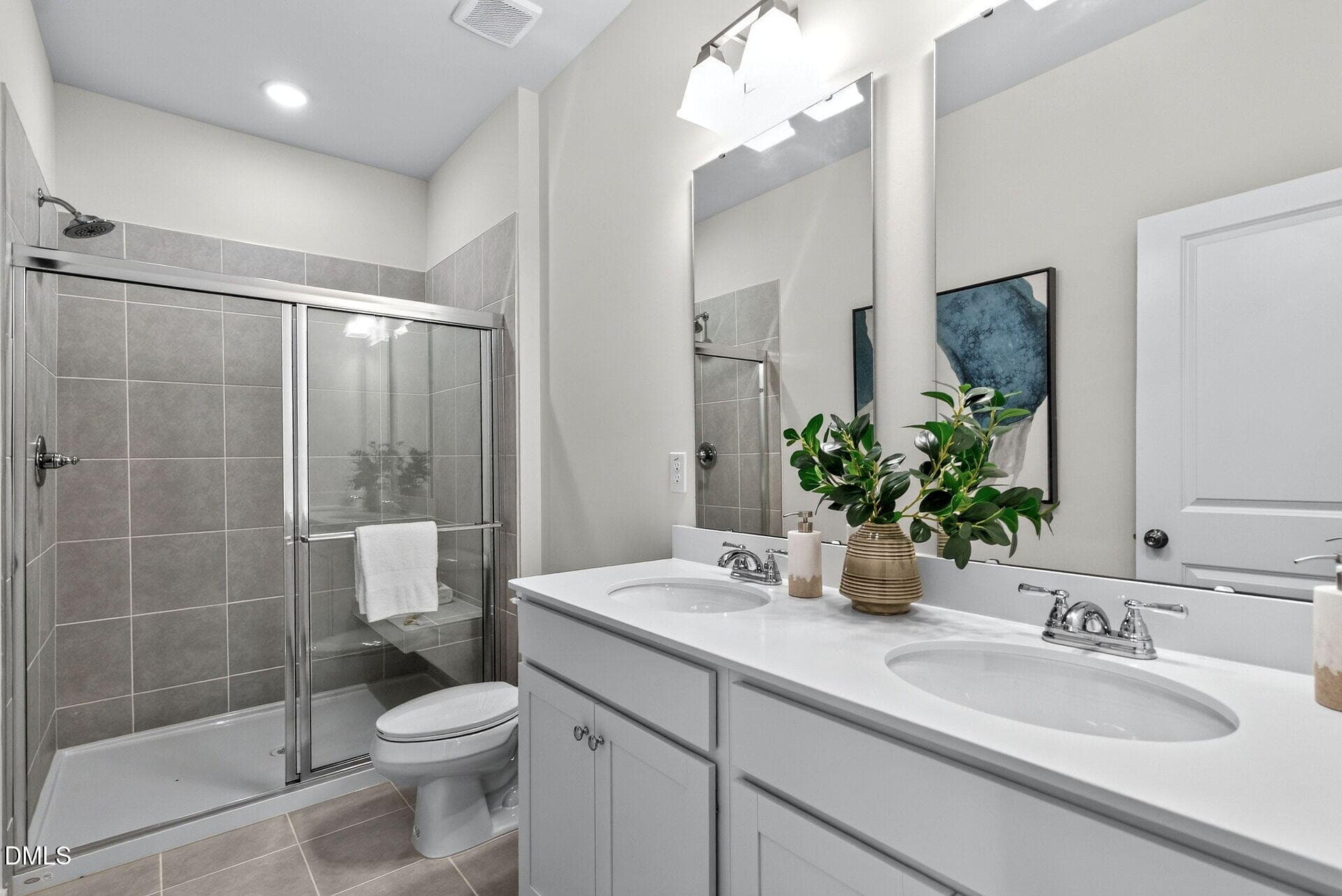 025-1920x1080-primary-bath - 704 Orchard Vista Circle, Raleigh, NC 27606, Raleigh