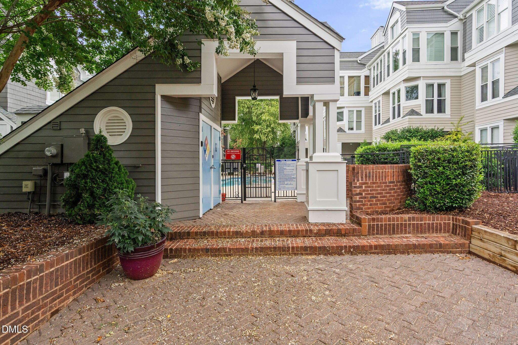 18-web-or-mls-1000-brighthurst-dr-unit-3 - 1000 Brighthurst Drive 304, Raleigh, NC 27605, Raleigh