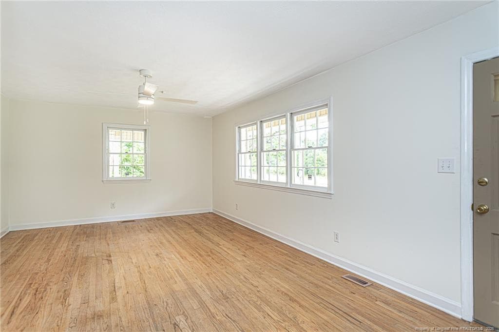 Photo 4 - 1602 Ferndell Drive, Fayetteville, NC 28314, Fayetteville
