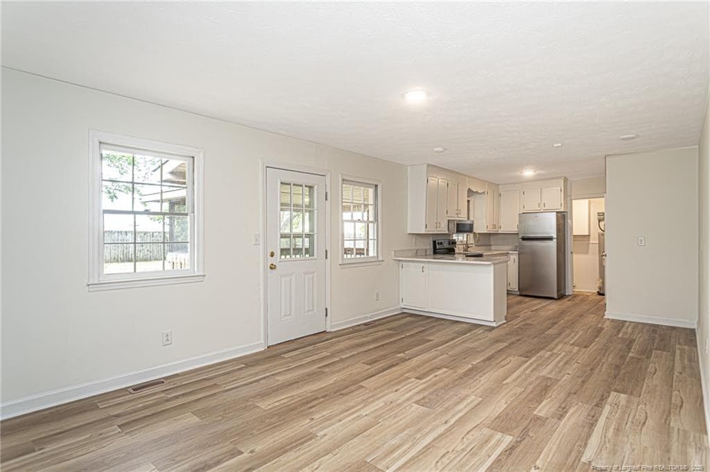 Photo 7 - 1602 Ferndell Drive, Fayetteville, NC 28314, Fayetteville