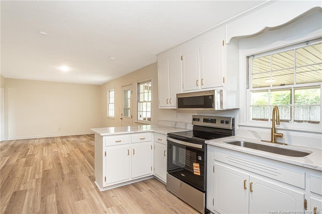 Photo 11 - 1602 Ferndell Drive, Fayetteville, NC 28314, Fayetteville