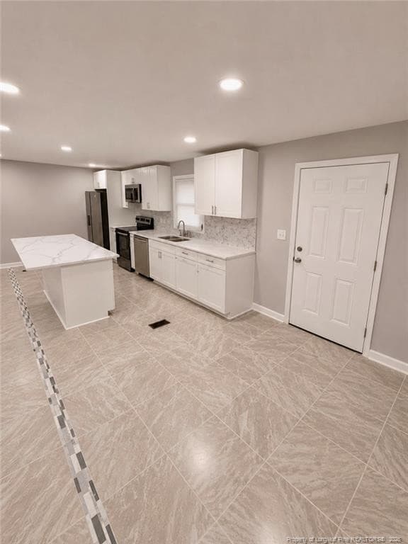 Photo 10 - 107 S 1st Street, Maxton, NC 28364