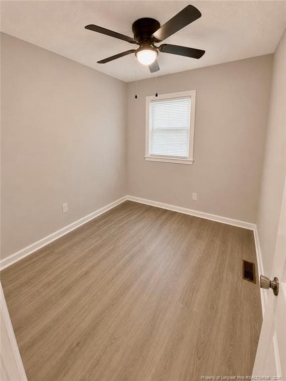 Photo 14 - 107 S 1st Street, Maxton, NC 28364