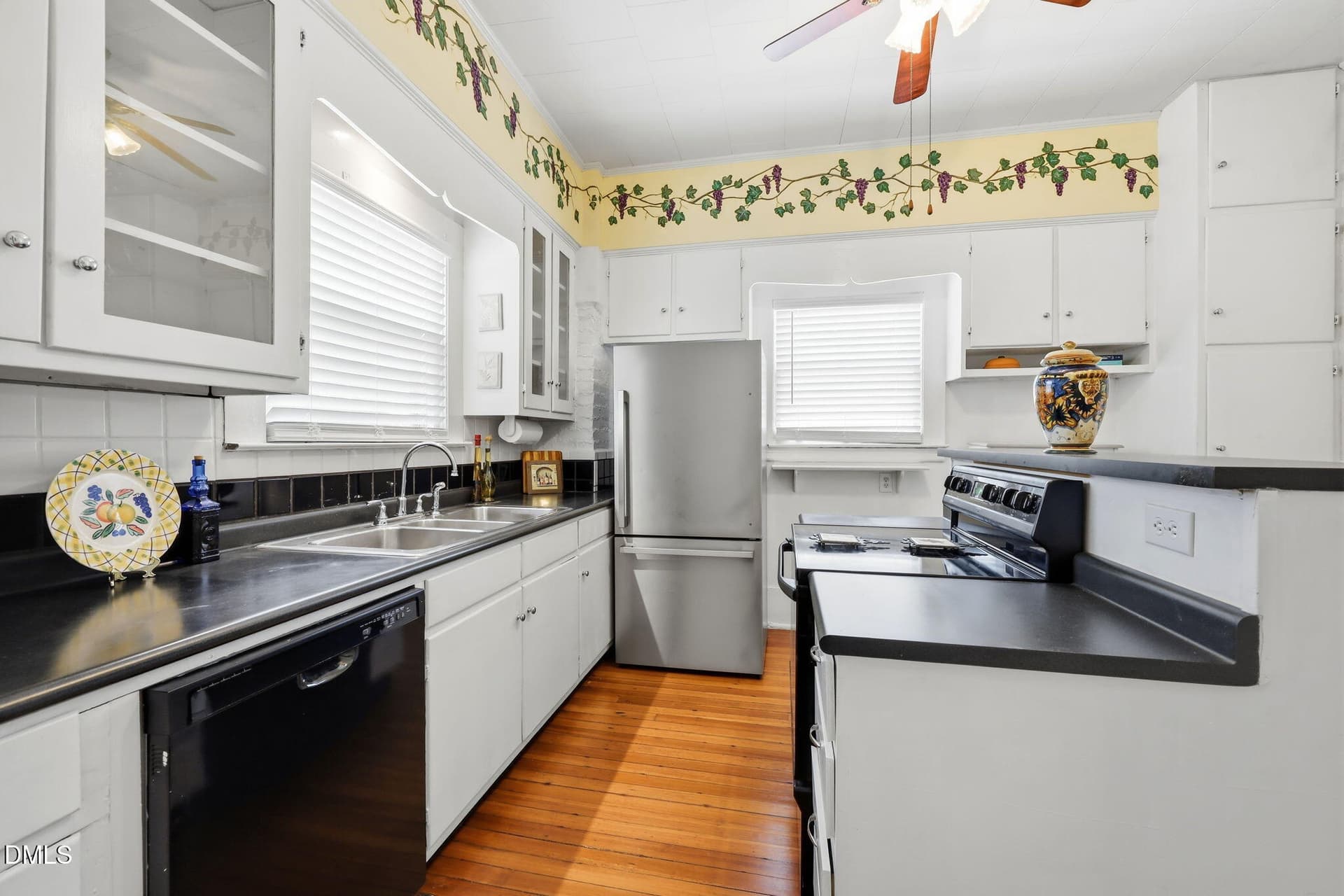 24-web-or-mls-IMG_3952 - 211 Barnette Avenue, Roxboro, NC 27573