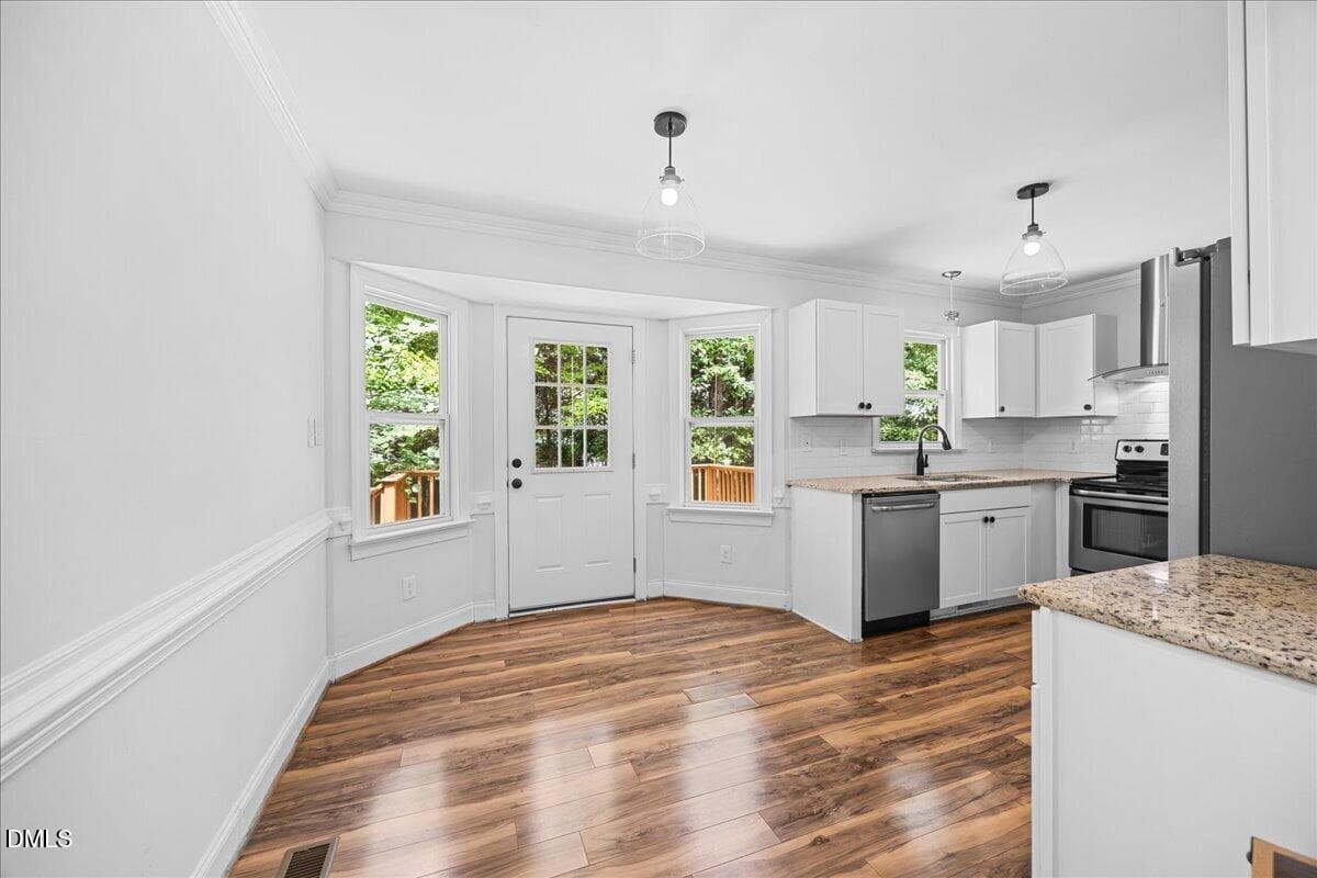 11-2A1A1879 - 4404 Lancashire Drive, Raleigh, NC 27613, Raleigh