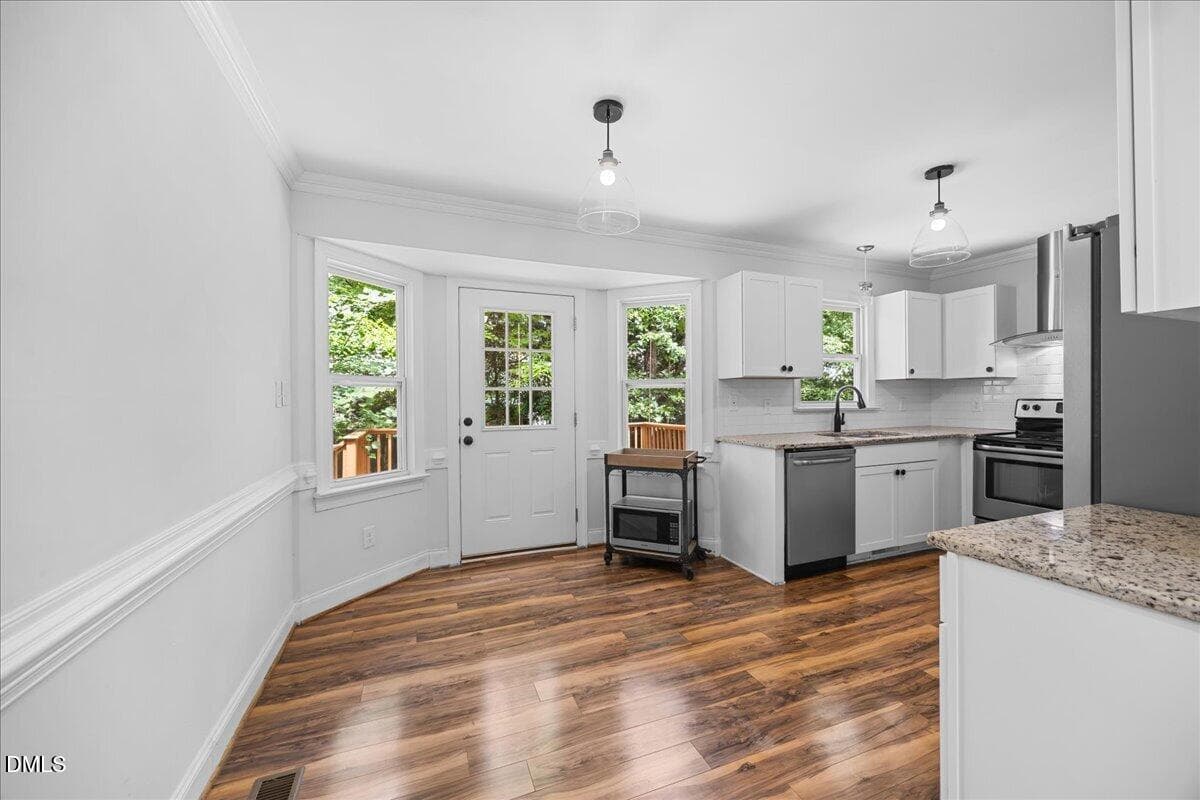 10-2A1A1876 - 4404 Lancashire Drive, Raleigh, NC 27613, Raleigh