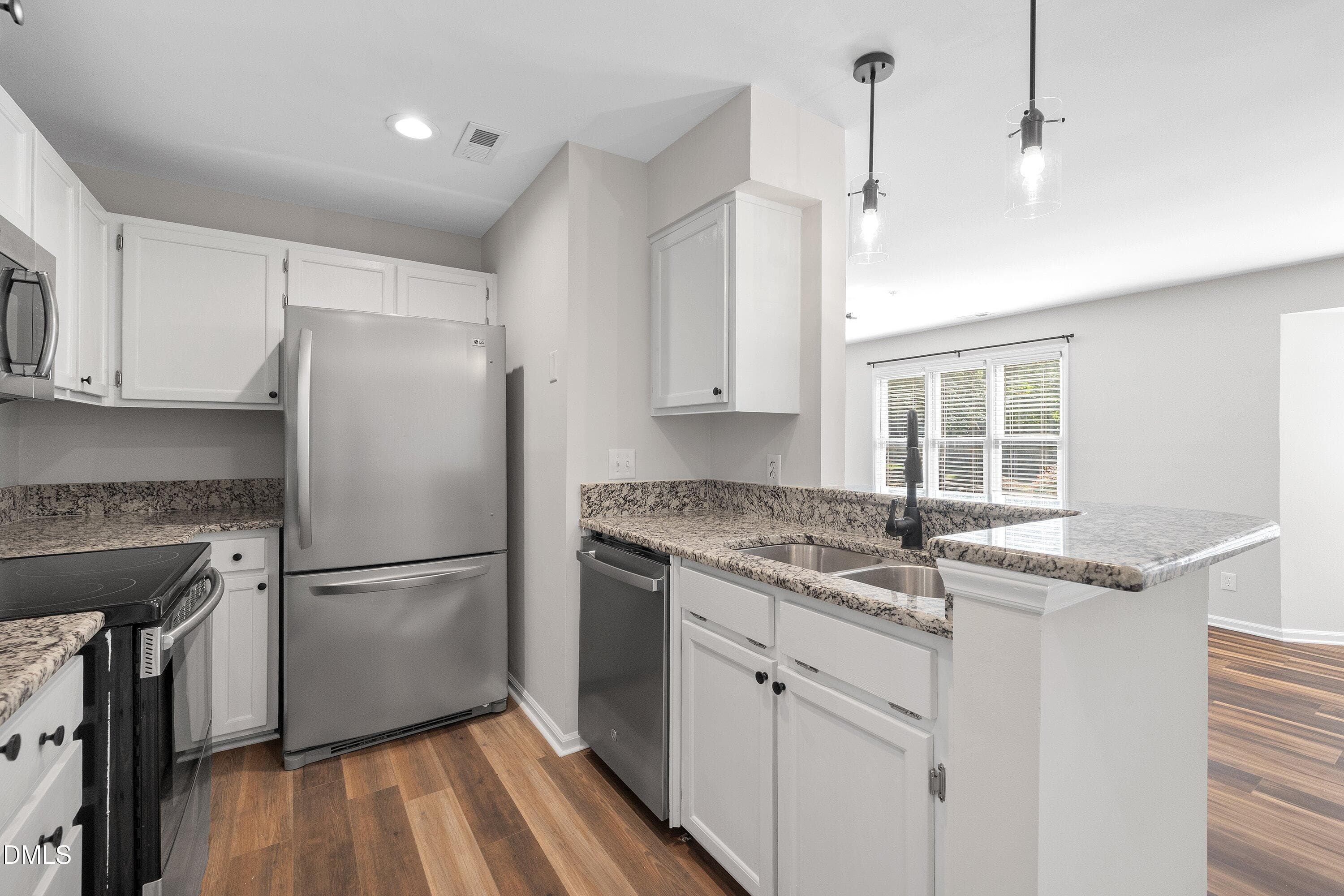 21-Fred Fletcher Park Kitchen - 1021 Brighthurst Drive 103, Raleigh, NC 27605, Raleigh