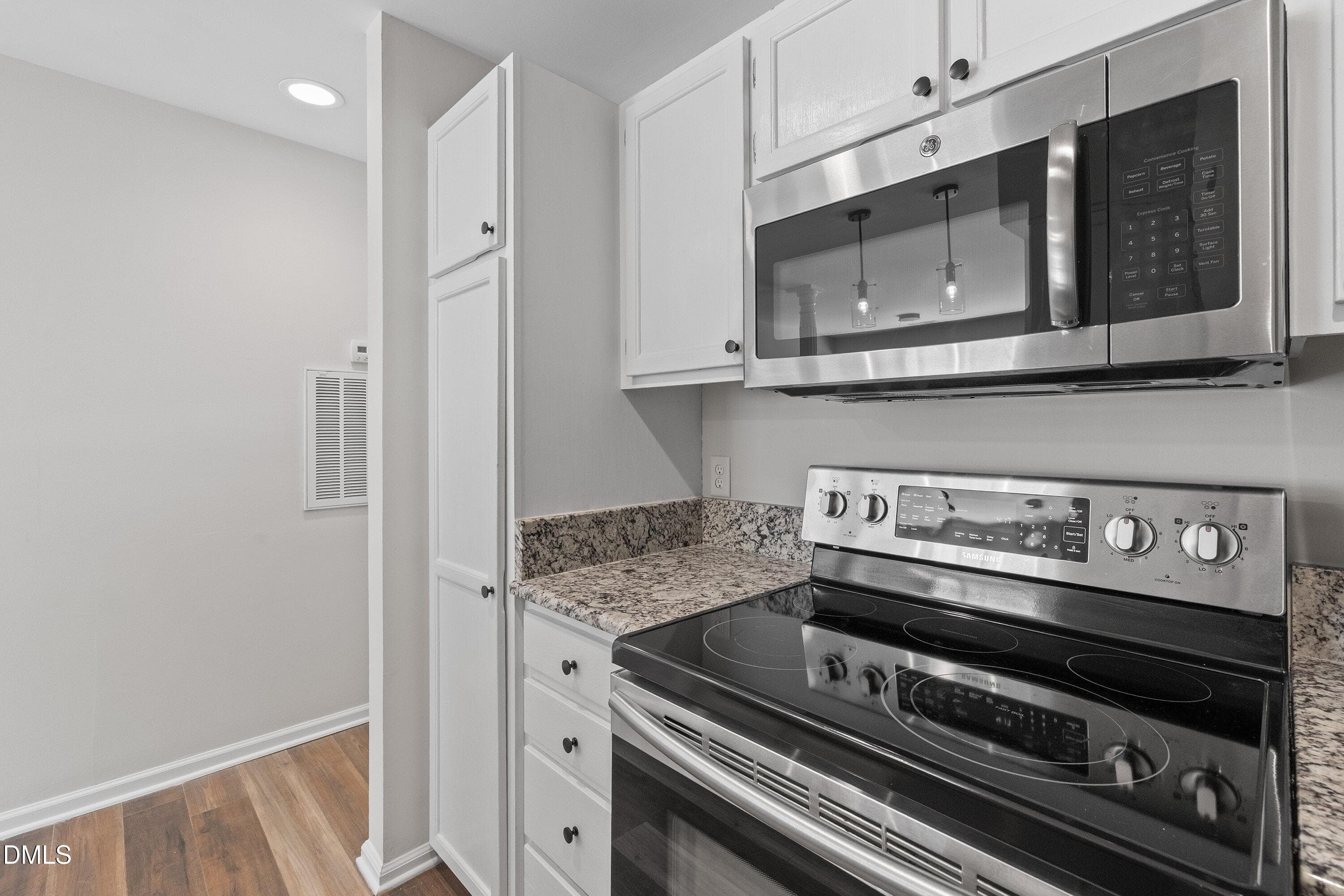 22- 27605 Kitchen - 1021 Brighthurst Drive 103, Raleigh, NC 27605, Raleigh