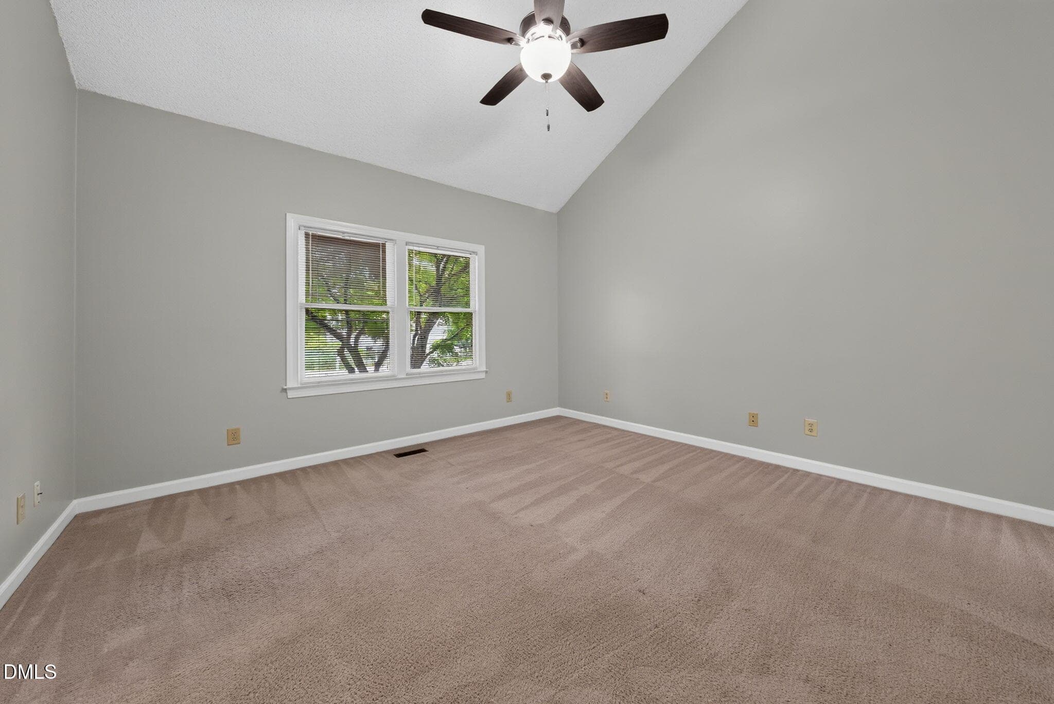 42-web-or-mls-1716 Briarforest Place - 4 - 1716 Briarforest Place, Raleigh, NC 27615, Raleigh