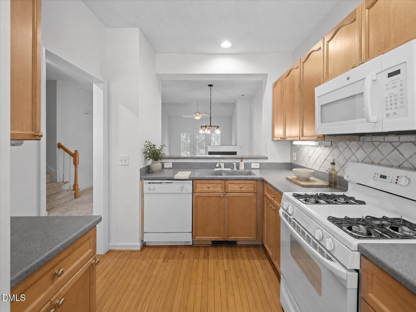 kitchen - 7647 Astoria Place, Raleigh, NC 27612, Raleigh